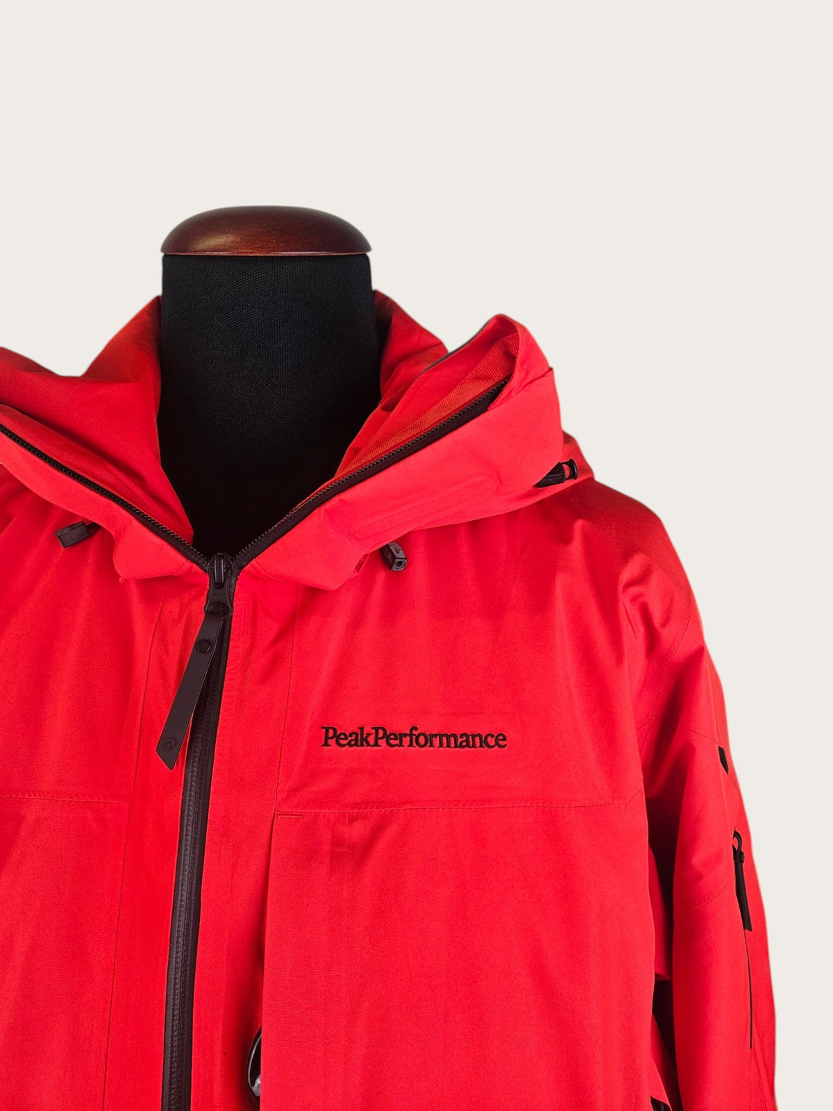 Peak Performance Maroon Insulated Skijacke (XL)