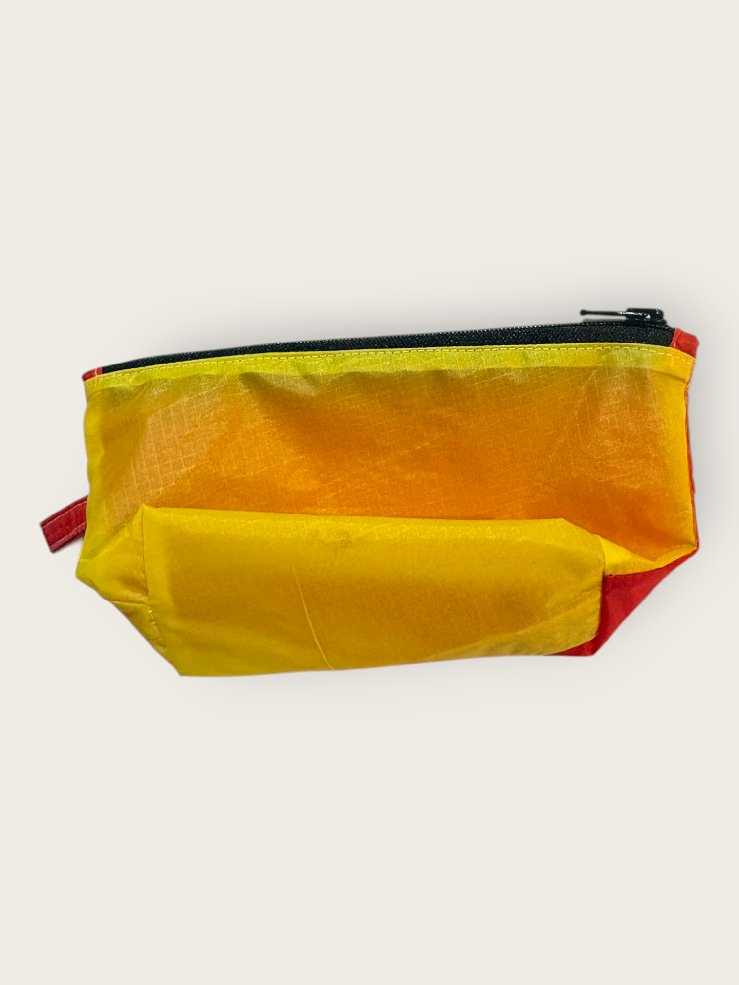 2nd Peak Necessaire "Luv"