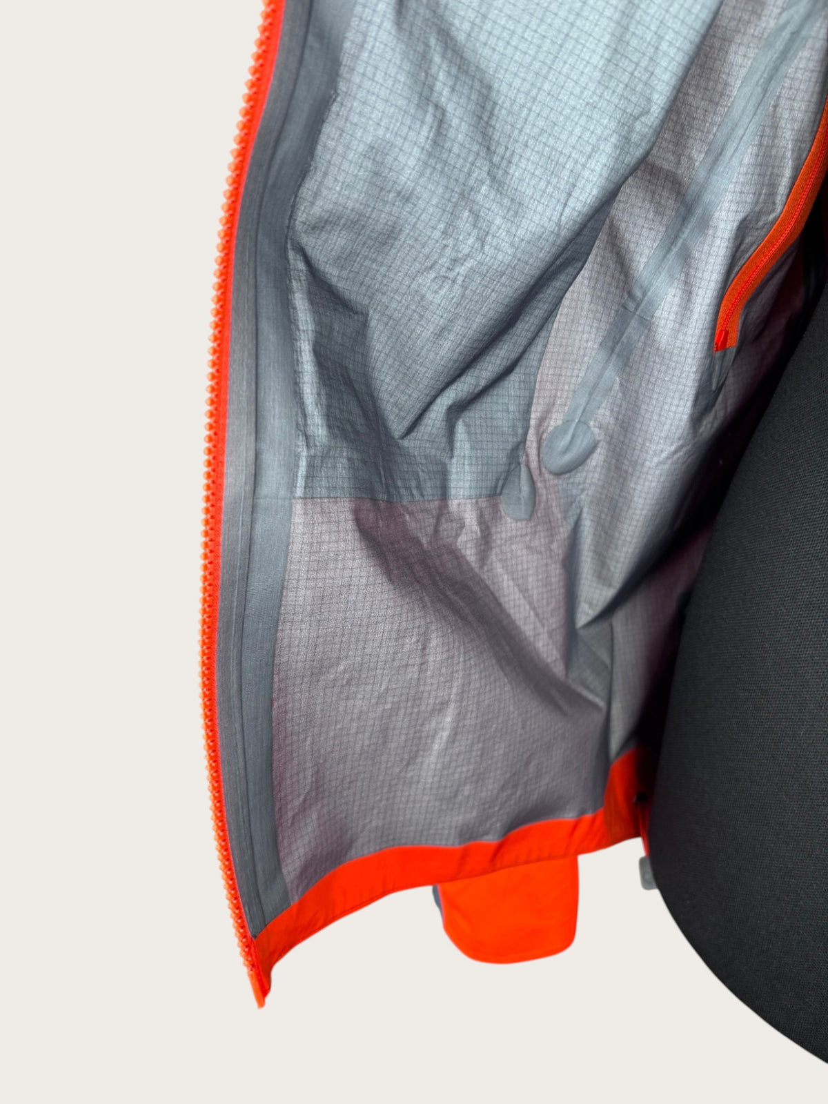 Norrøna Trollveggen GTX Light Pro 3-Lagen Hardshelljacke (M)