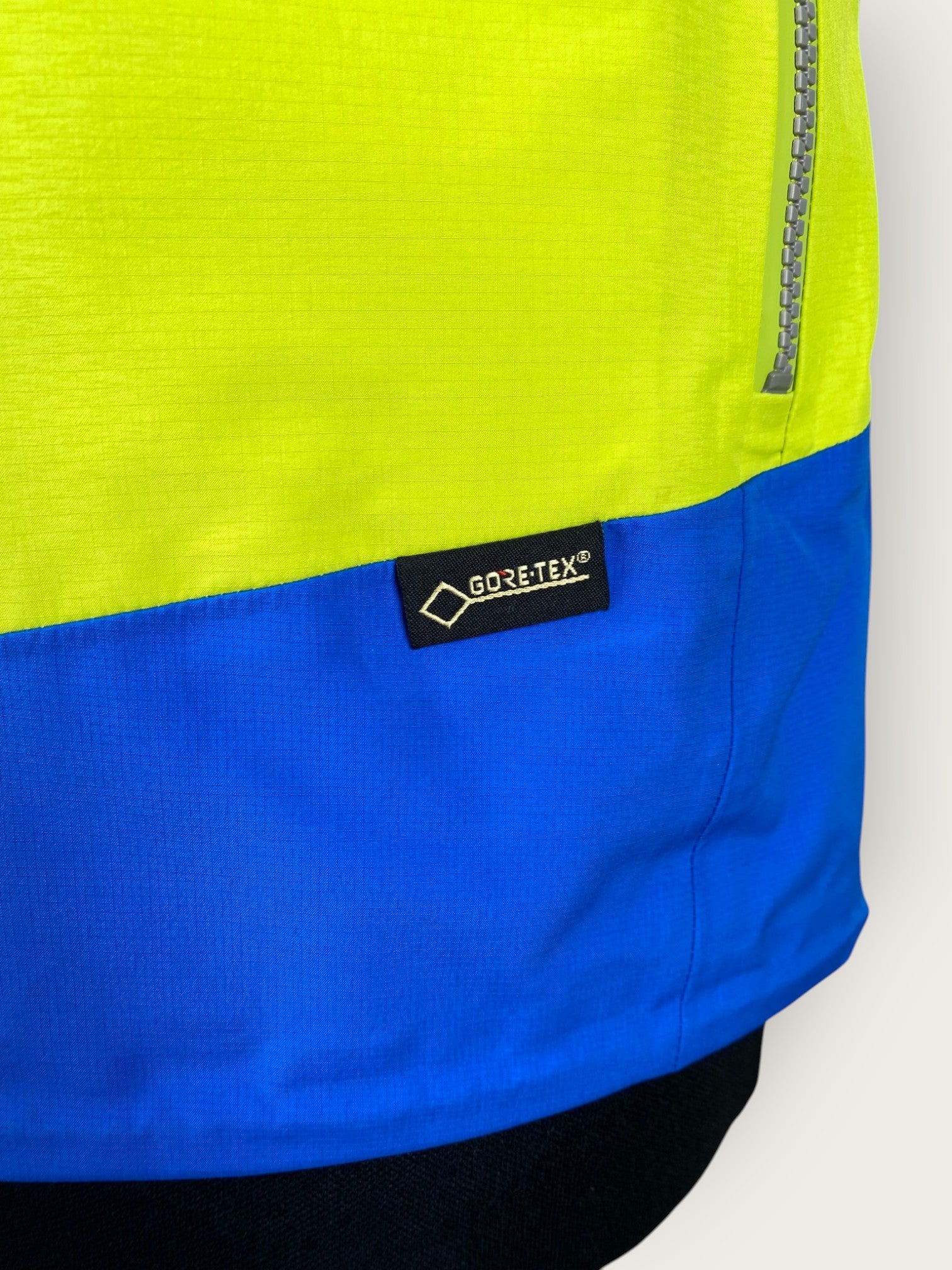 La Sportiva 3-Lagen Hardshelljacke (S)