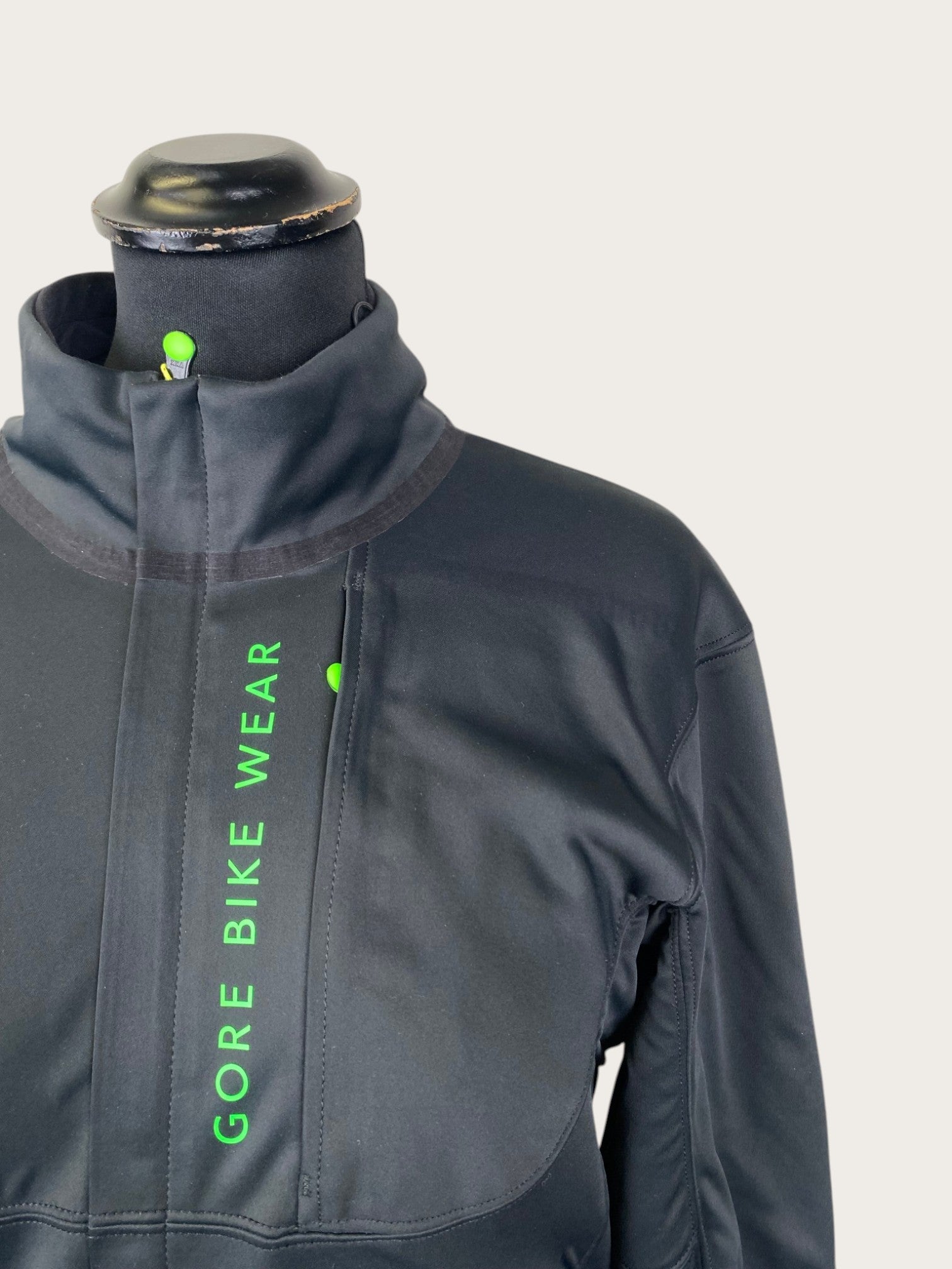 Gore Power Trail Windstopper Bikejacke (S)