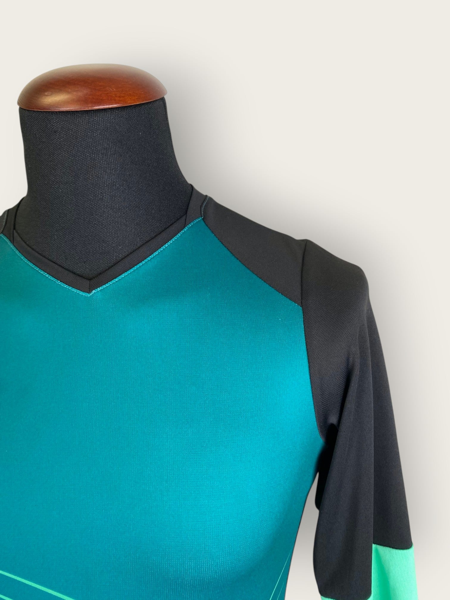 Pearl Izumi Bikeshirt (M)