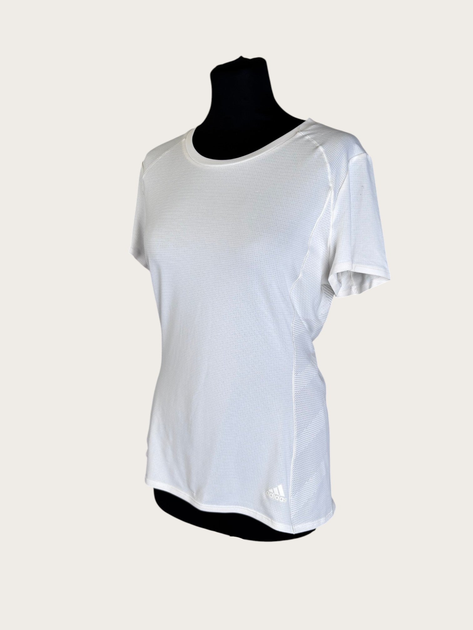 Adidas T-Shirt (M)