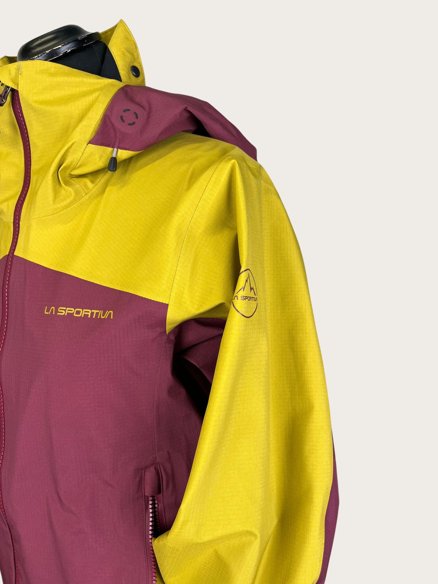 La Sportiva 3-Lagen Hardshelljacke (M)