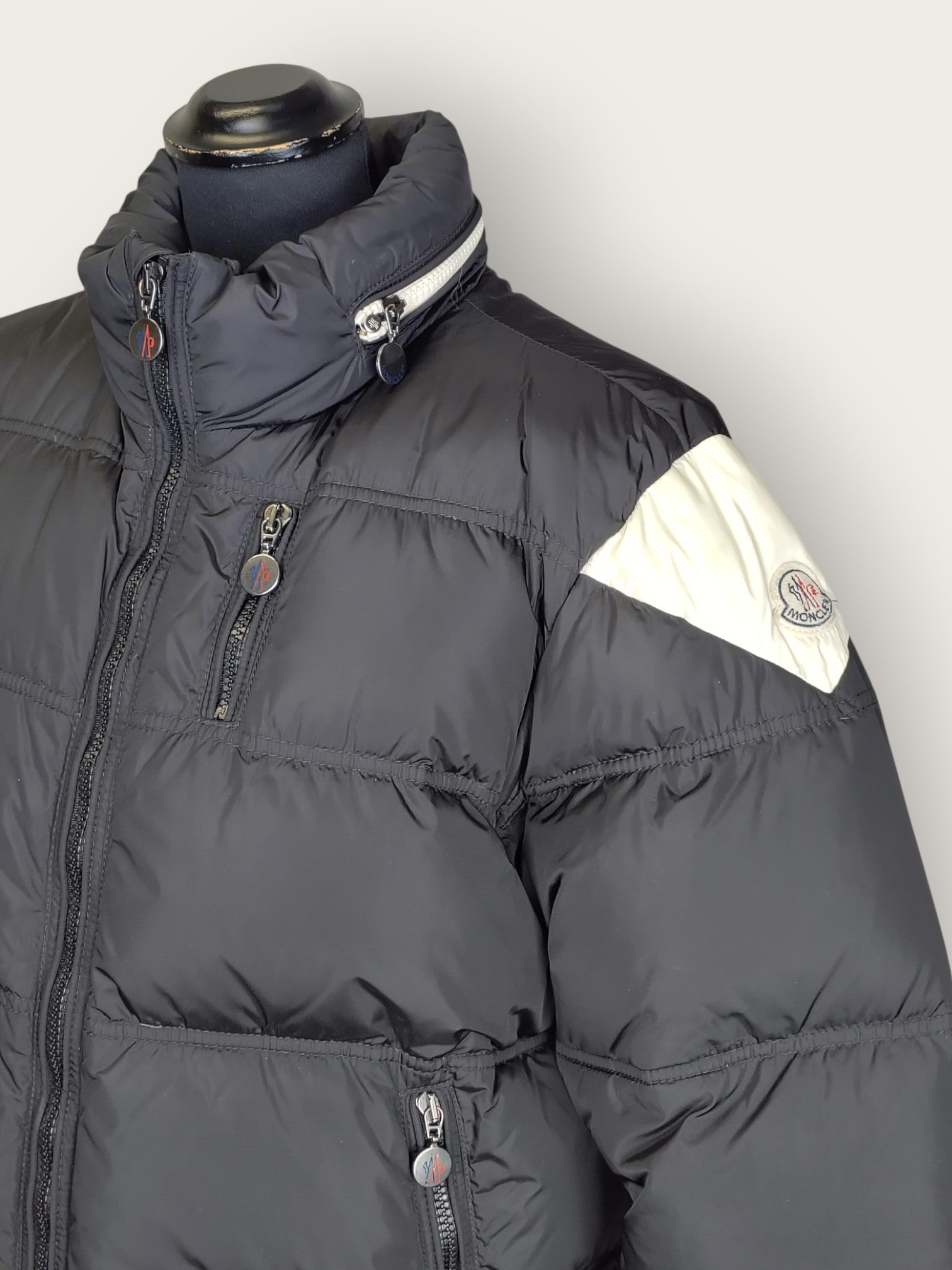 Moncler Daunenjacke (M)