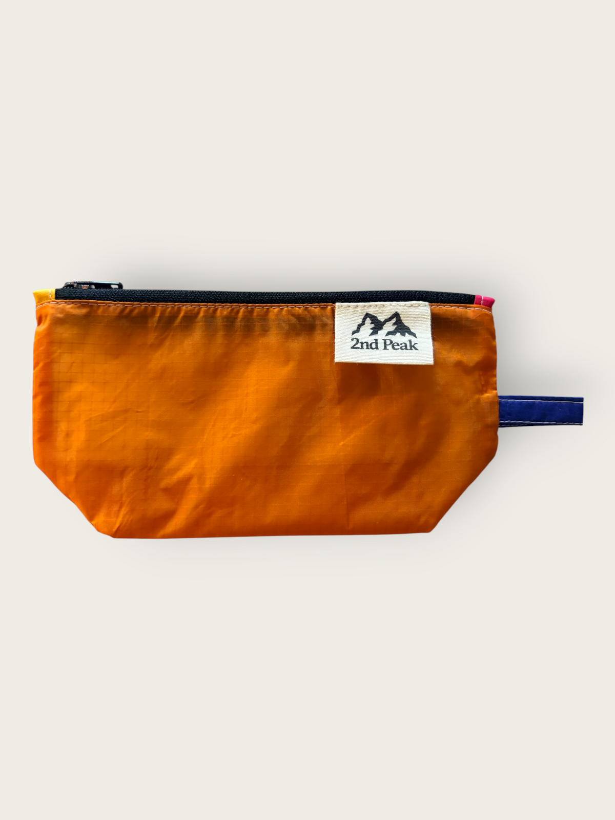 2nd Peak Necessaire "Luv"