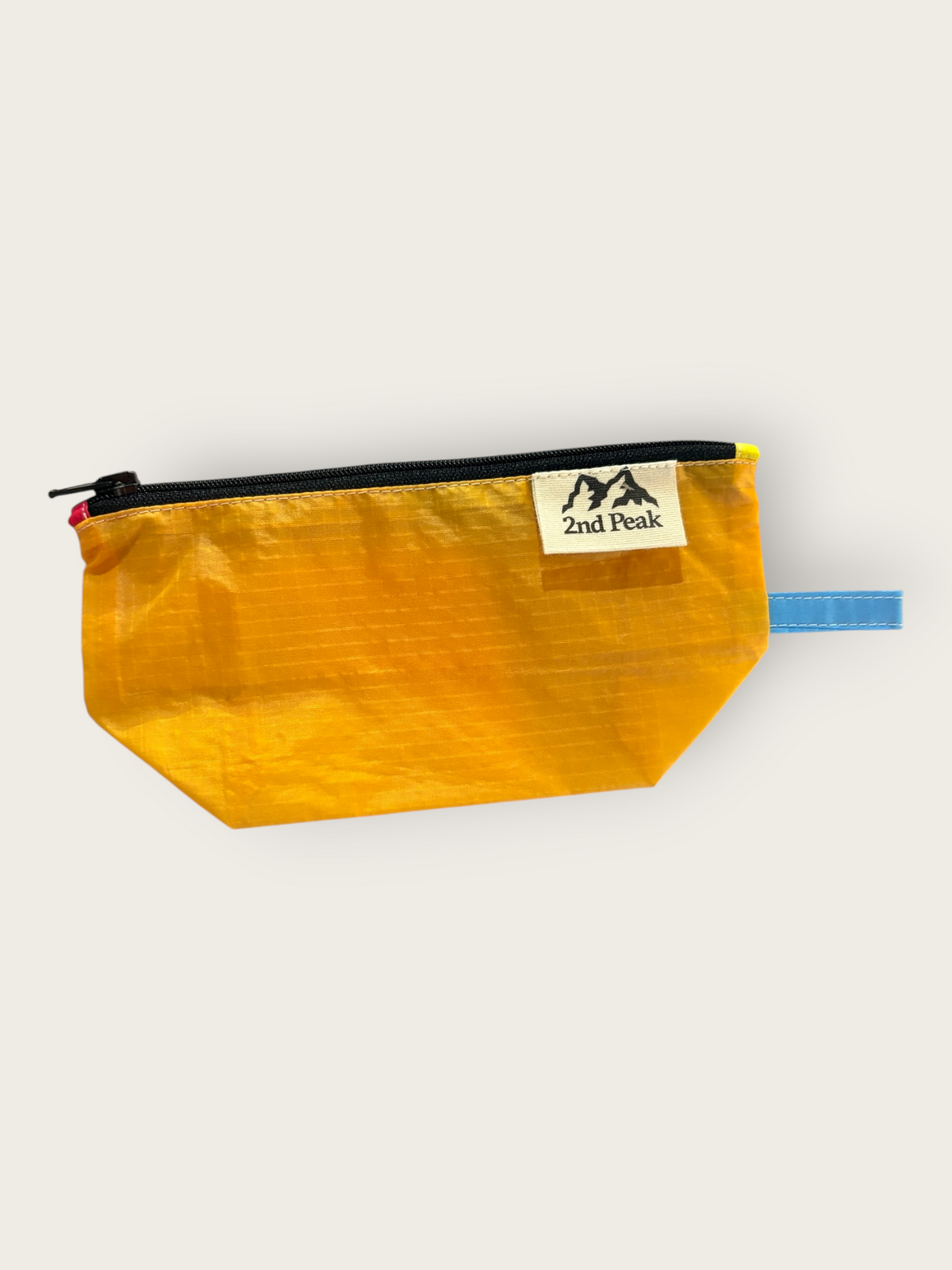 2nd Peak Necessaire "Luv"