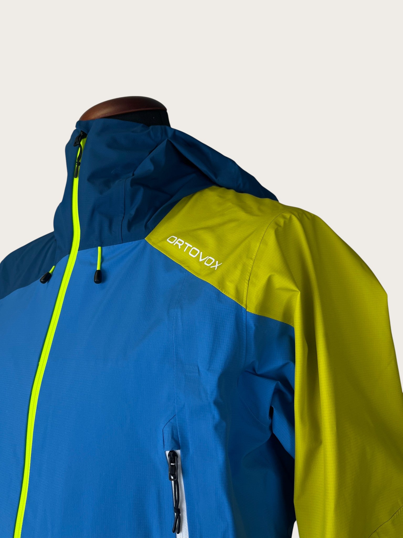 Ortovox 3-Lagen Hardshelljacke (L)