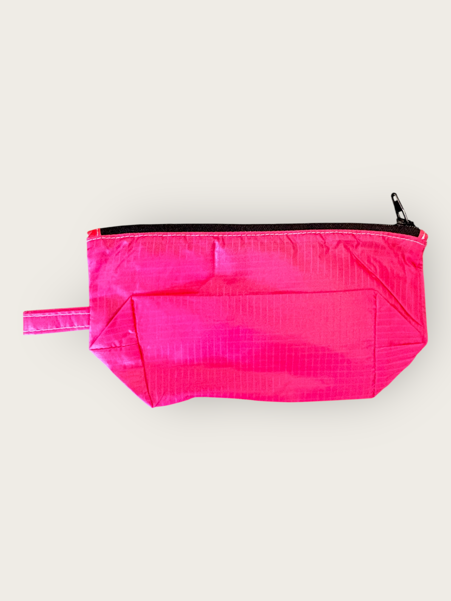 2nd Peak Necessaire klein