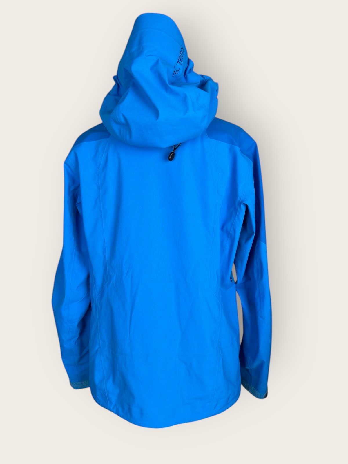 Arc'teryx 3-Lagen Hardshelljacke (M)