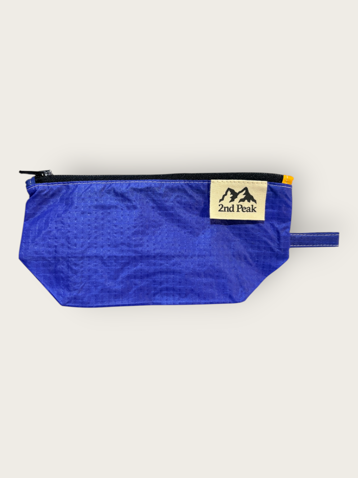 2nd Peak Necessaire "Luv"