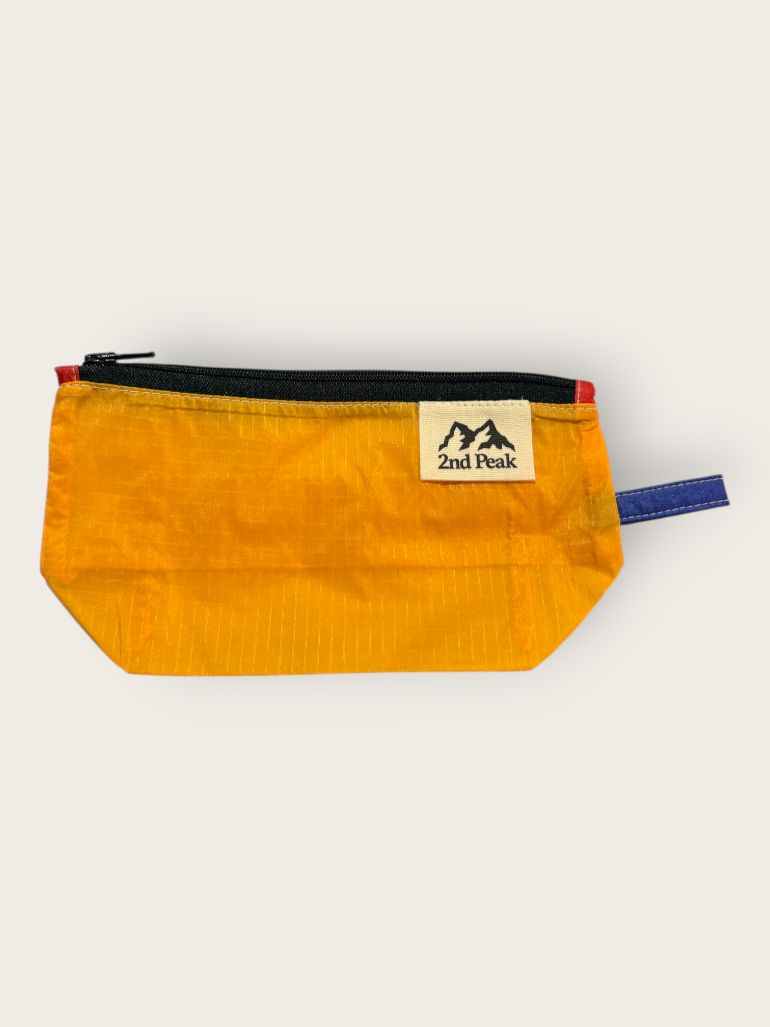2nd Peak Necessaire "Luv"