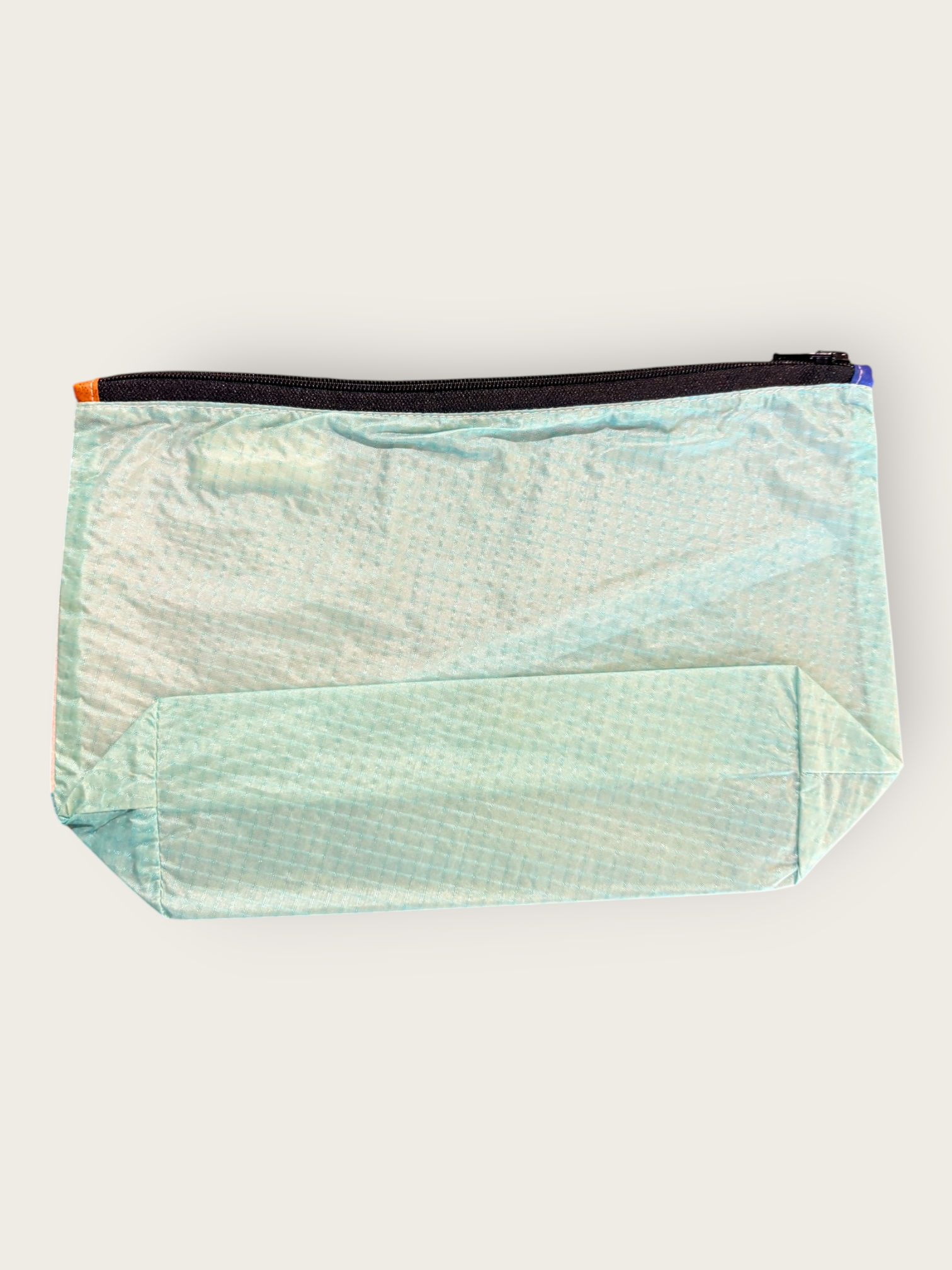 2nd Peak Necessaire "Lee"