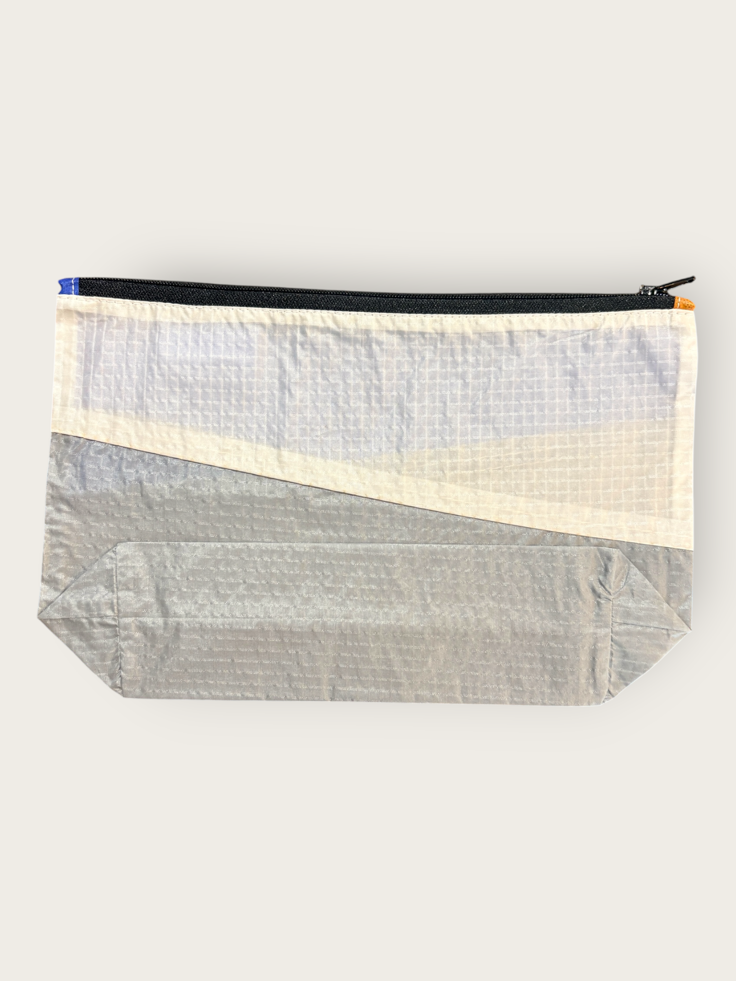 2nd Peak Necessaire "Lee"
