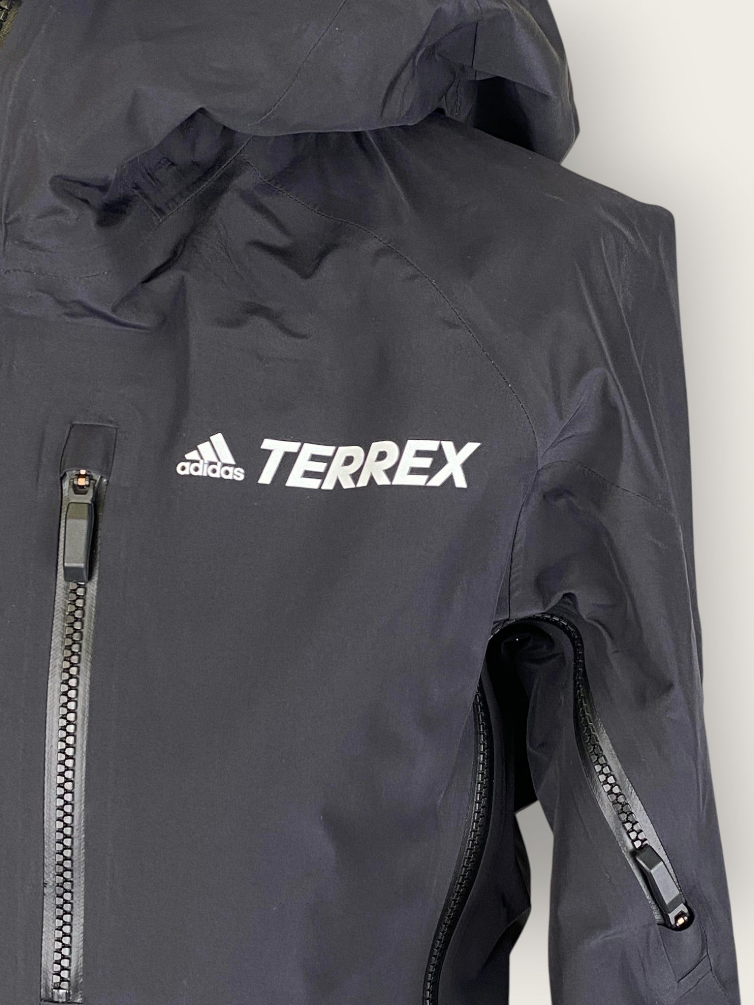 Adidas Terrex Techrock 3-Lagen Hardshelljacke (XS)