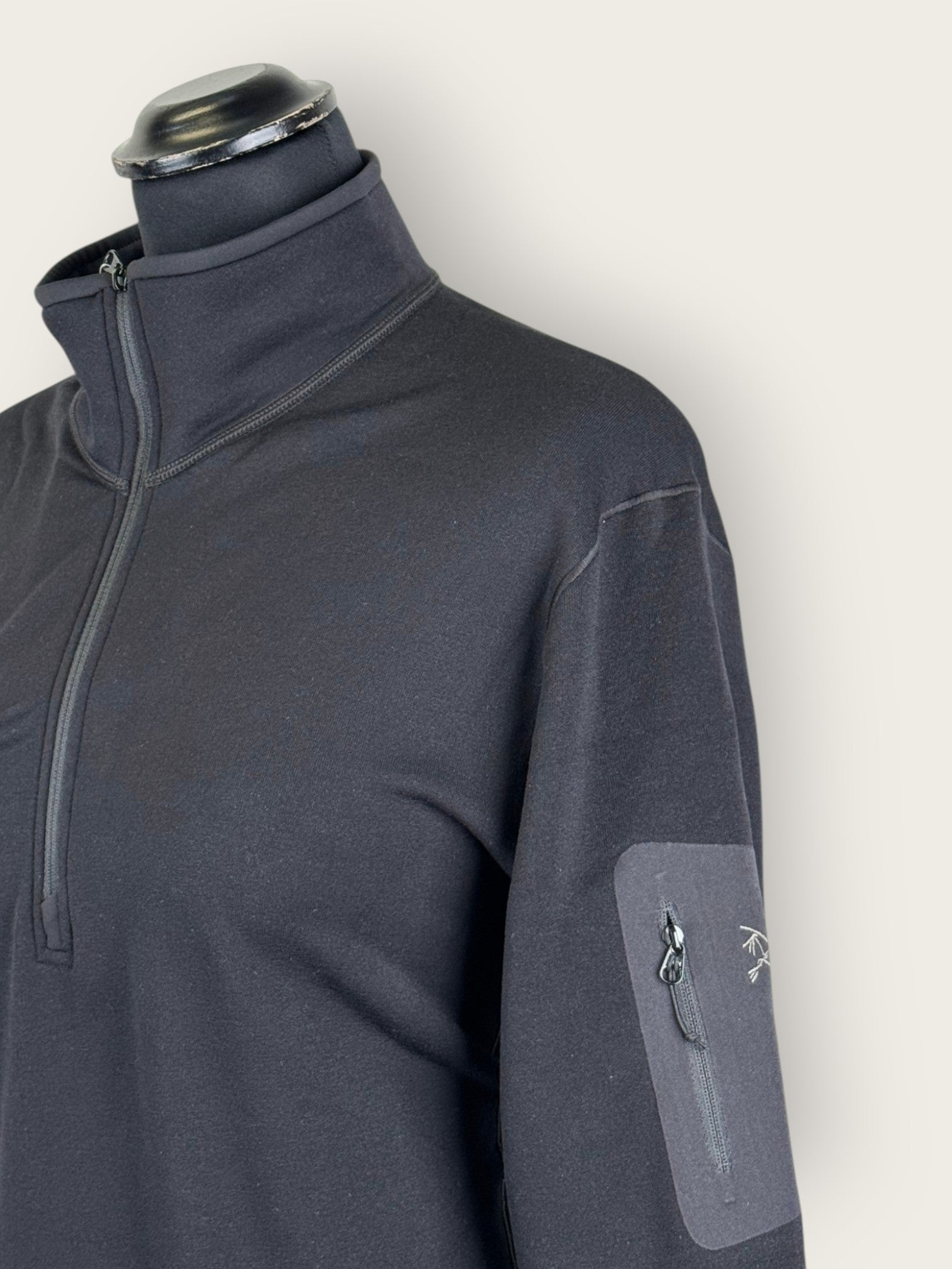 Arc'teryx Half-Zip Longsleeve (XL)