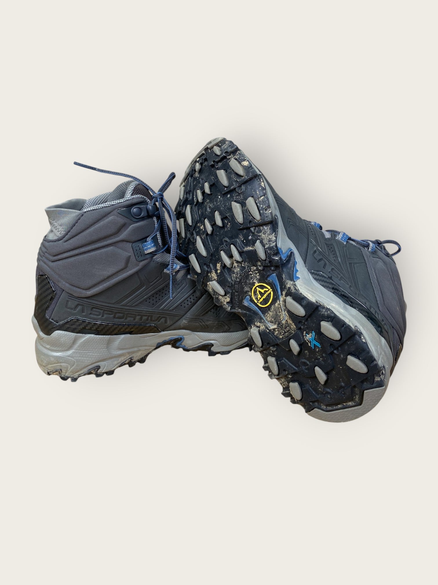 template-w-hiking-boots-39-5