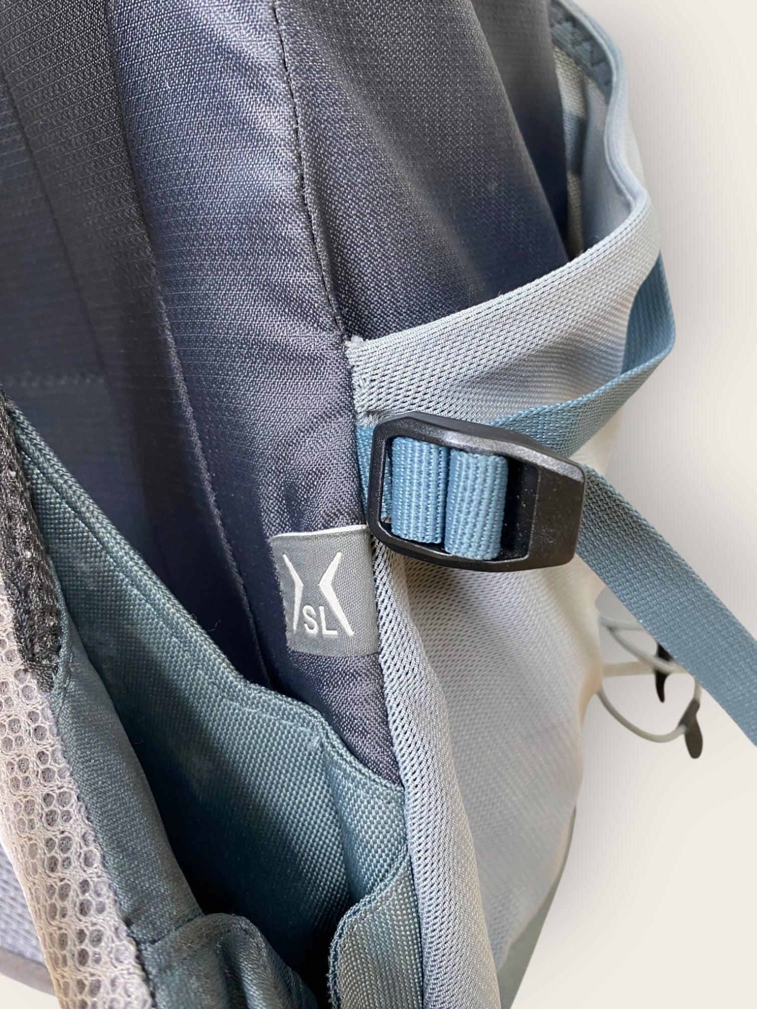 Deuter Futura Wanderrucksack (24L)