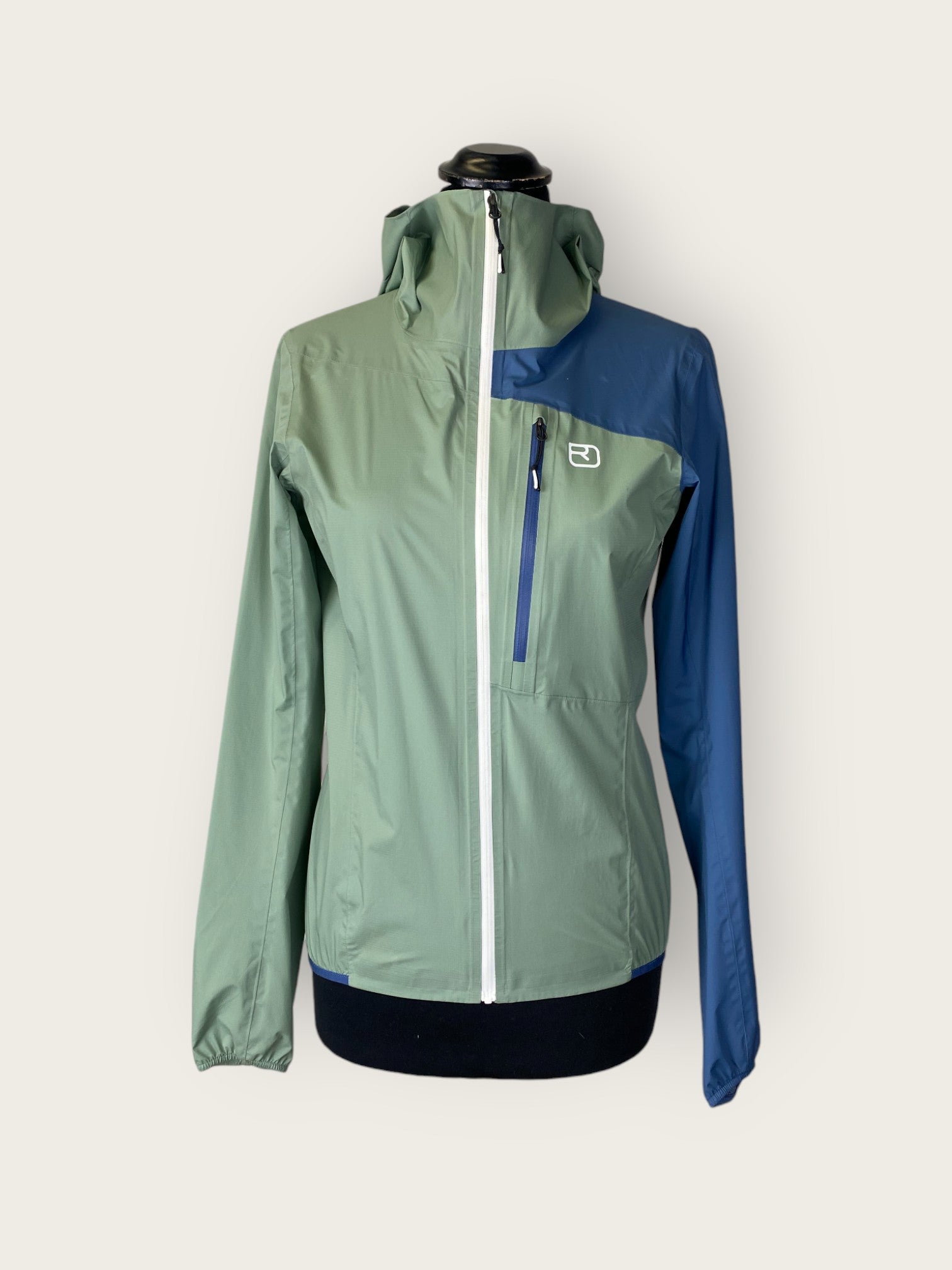 Ortovox 2.5-Lagen Hardshelljacke (XS)