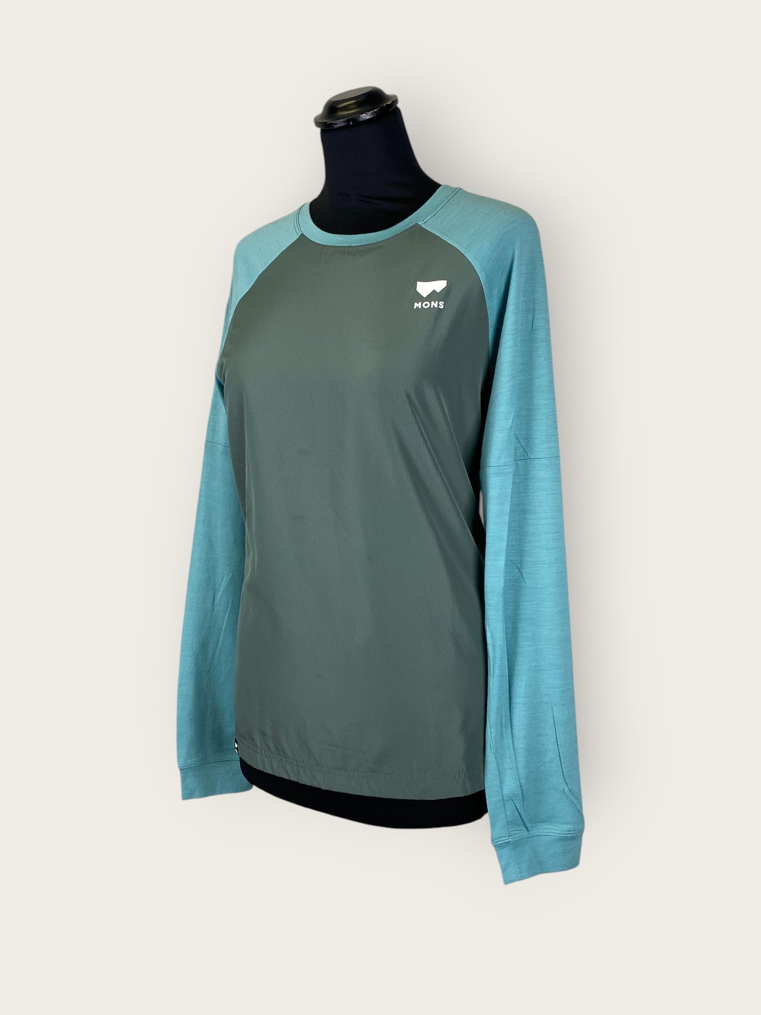 Mons Royale Merino Longsleeve (L)