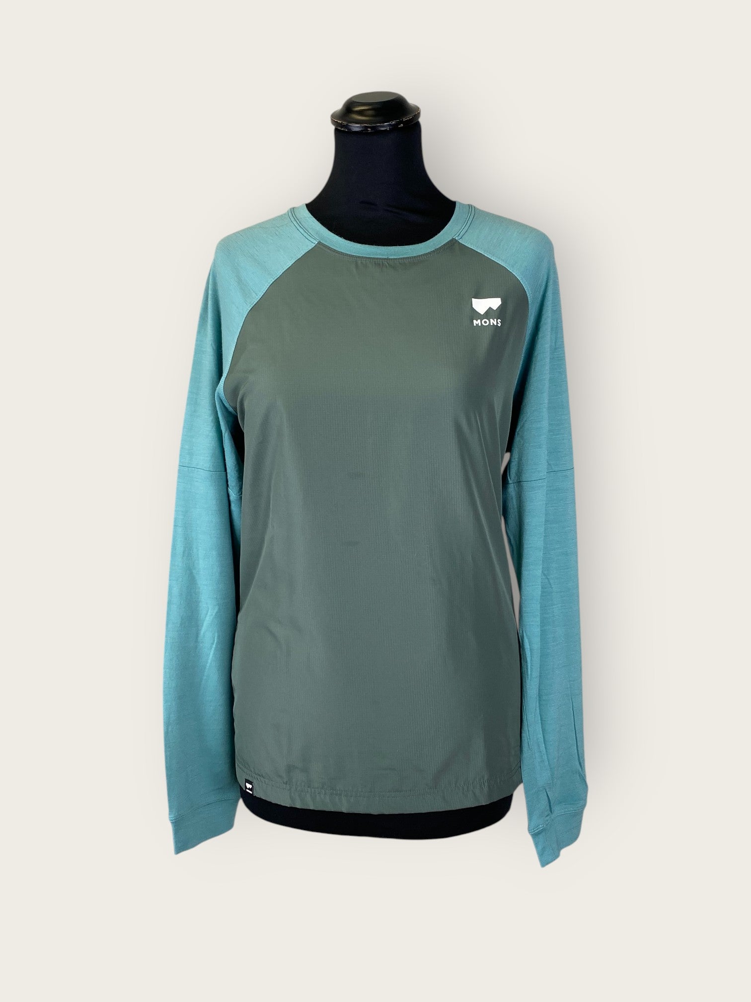 Mons Royale Merino Longsleeve (L)
