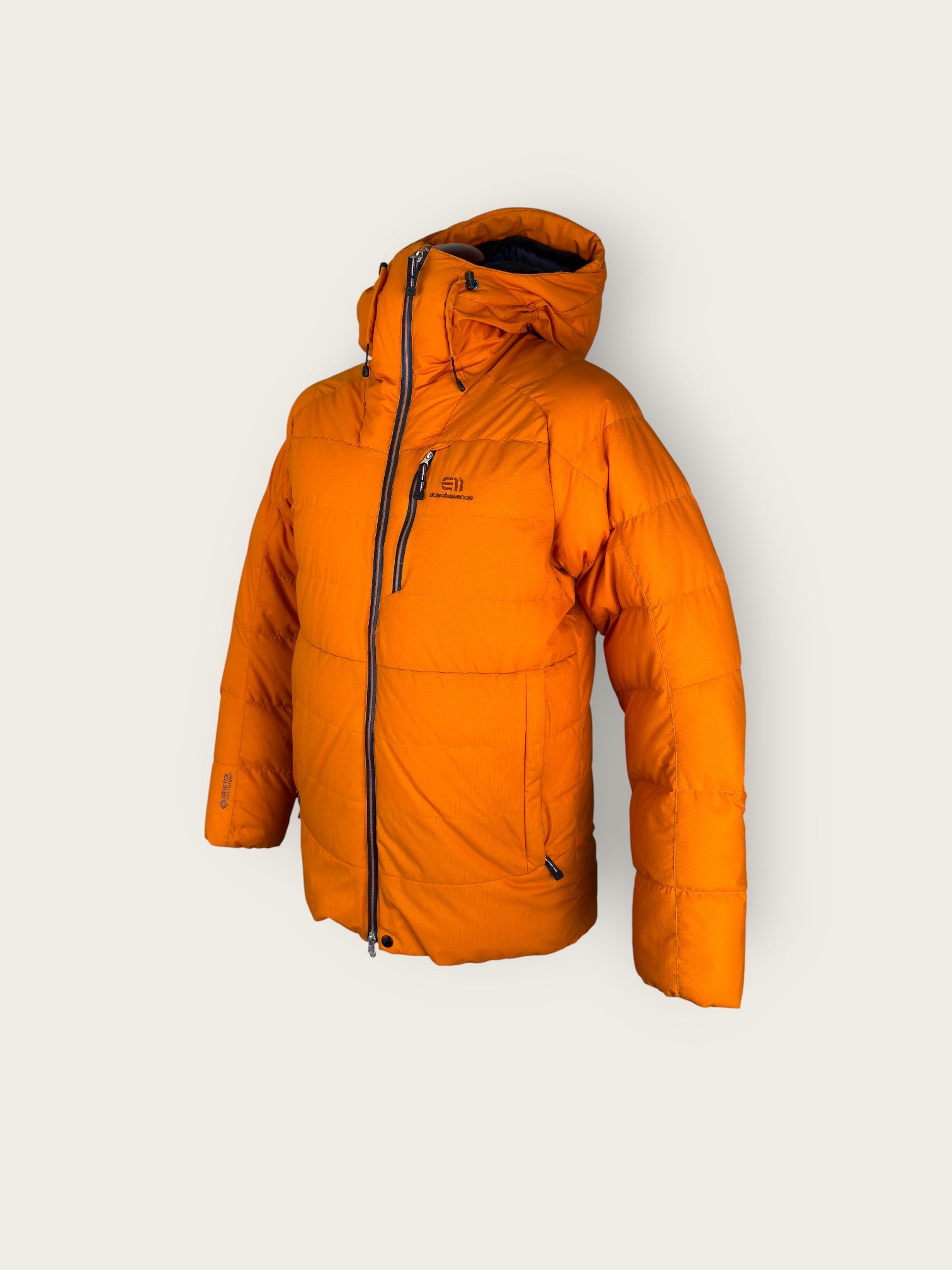 Elevenate Daunenjacke (M)