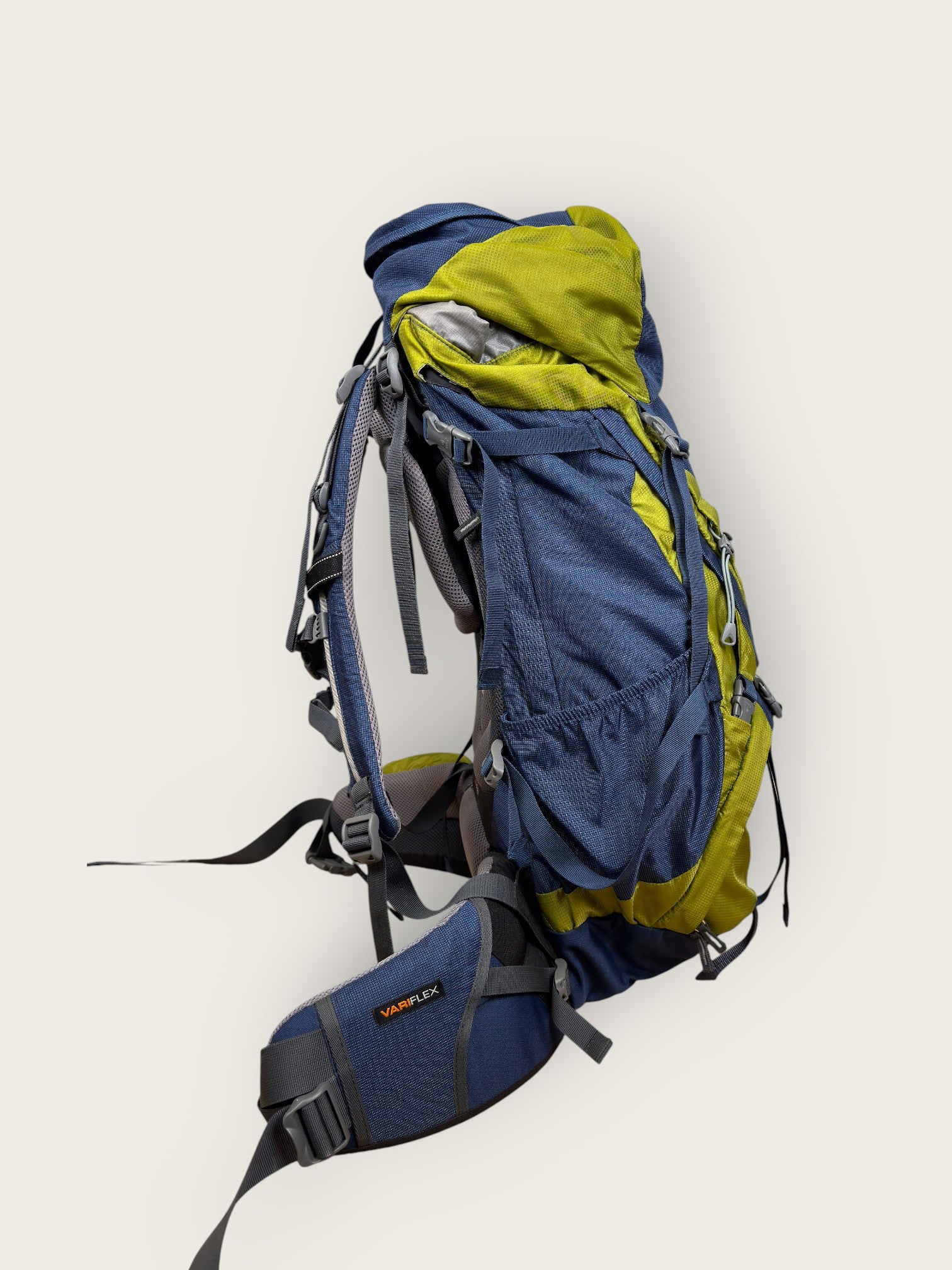Deuter Wanderrucksack (55L)