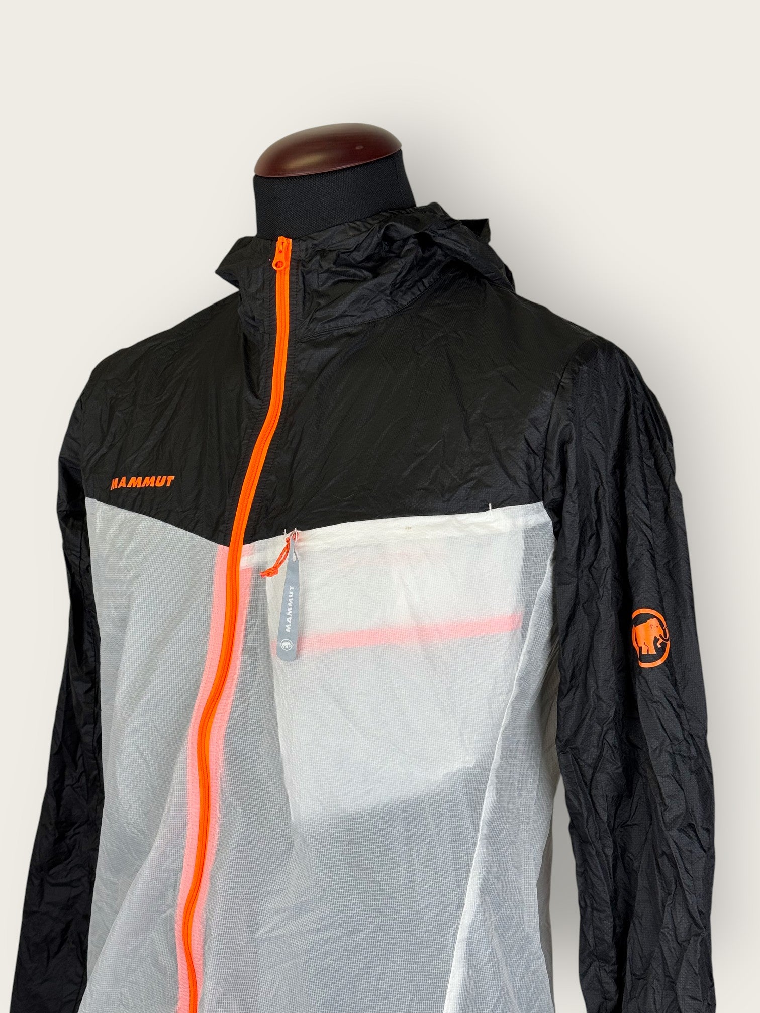 Mammut Windbreaker (M)