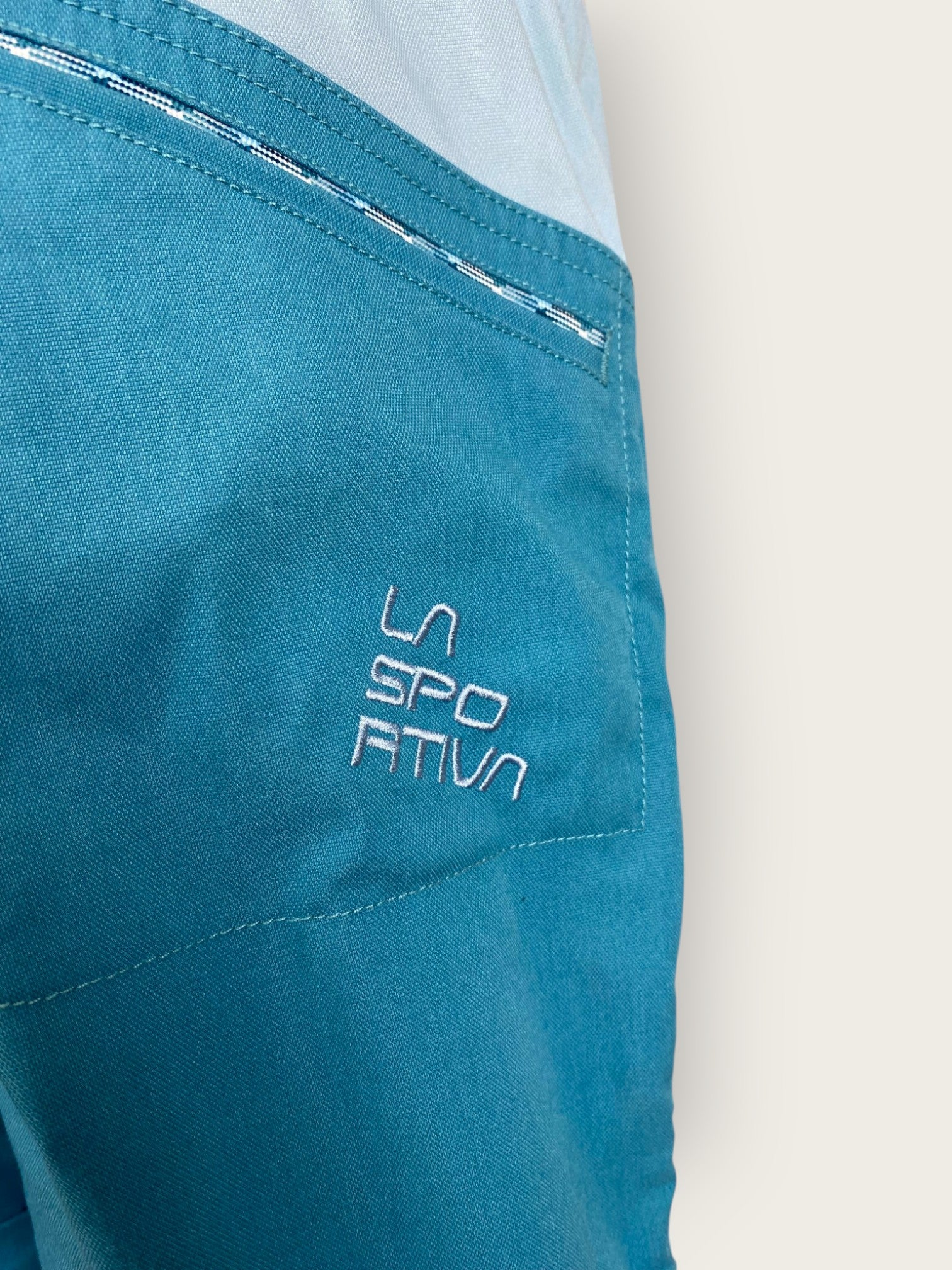 La Sportiva Kletterhose kurz (S)