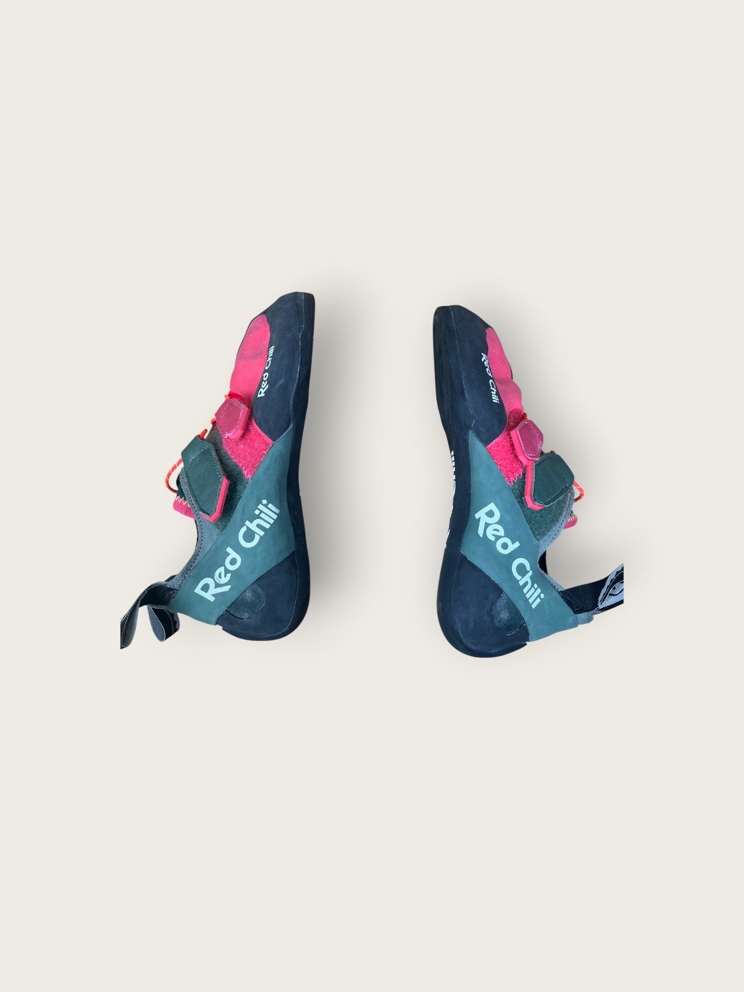 Template W Climbing shoes (39)