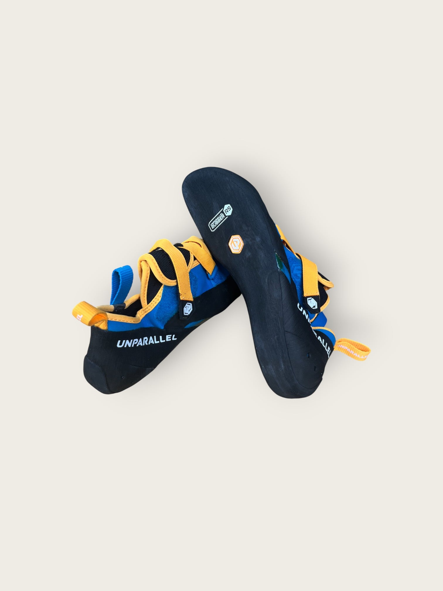 Unparallel Kletterschuhe (45)