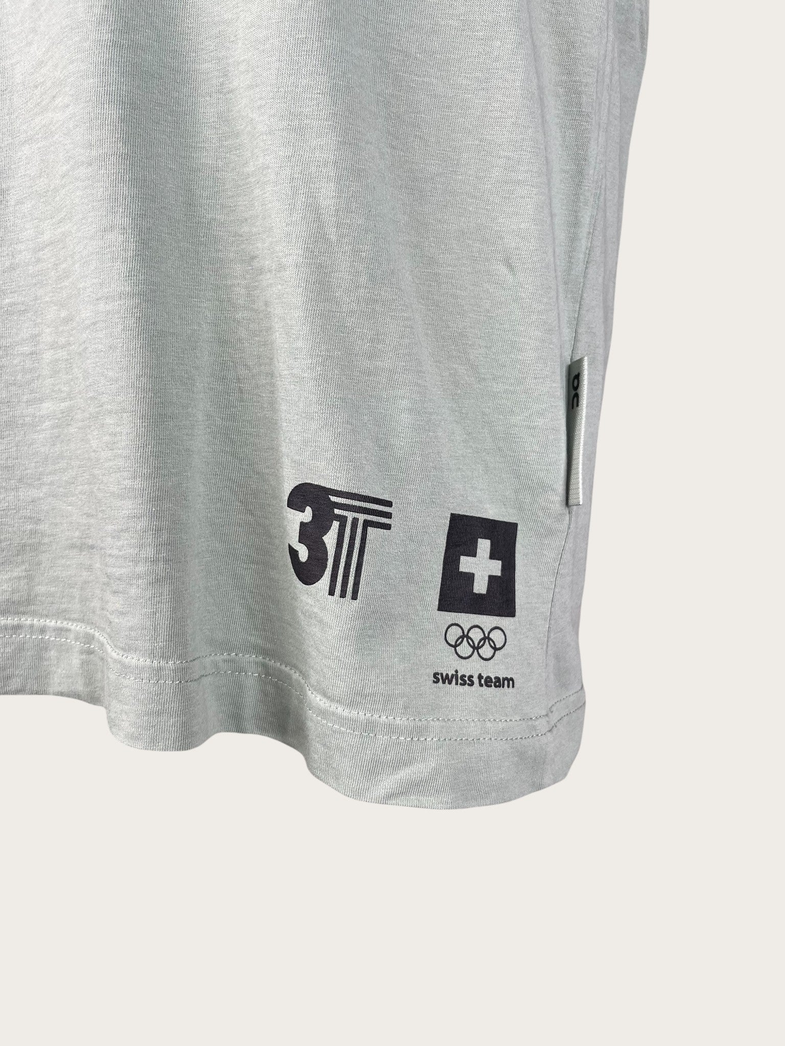 Template W T-Shirt (Size)