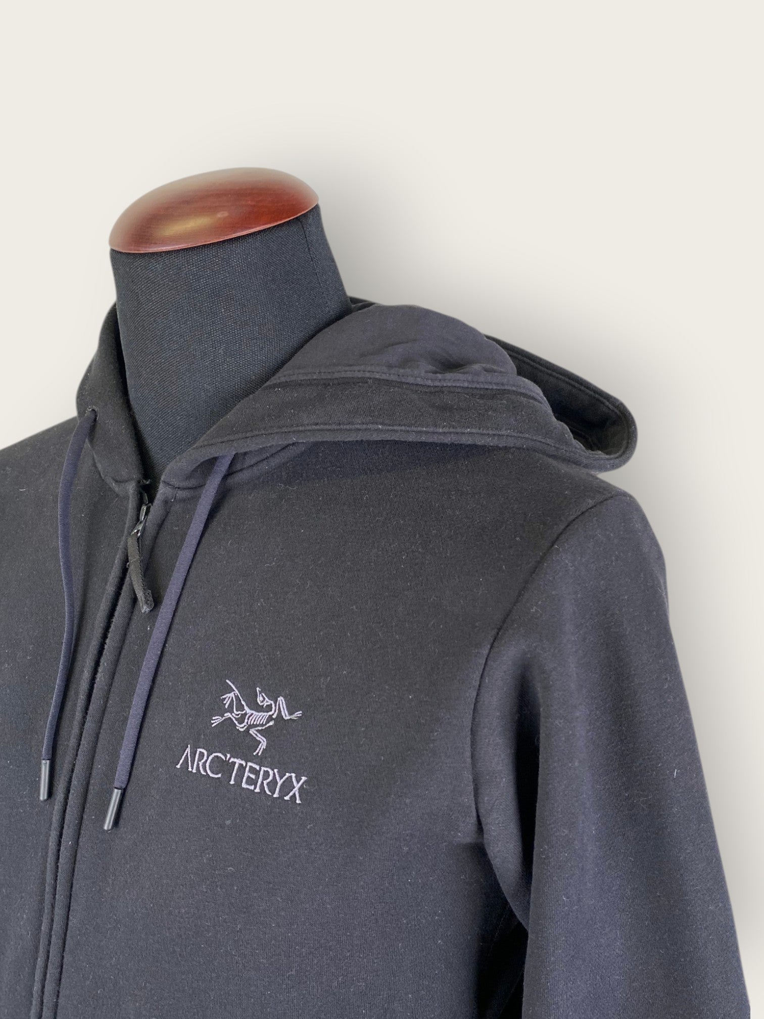 Arc'teryx Hoodie (S)