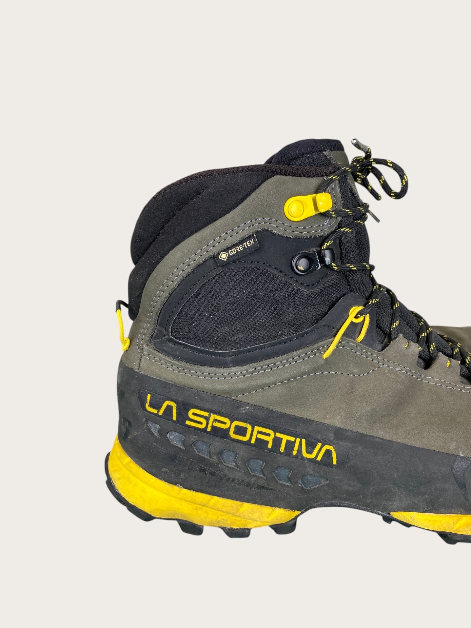 La Sportiva TX5 GTX Wanderschuhe mid (43)