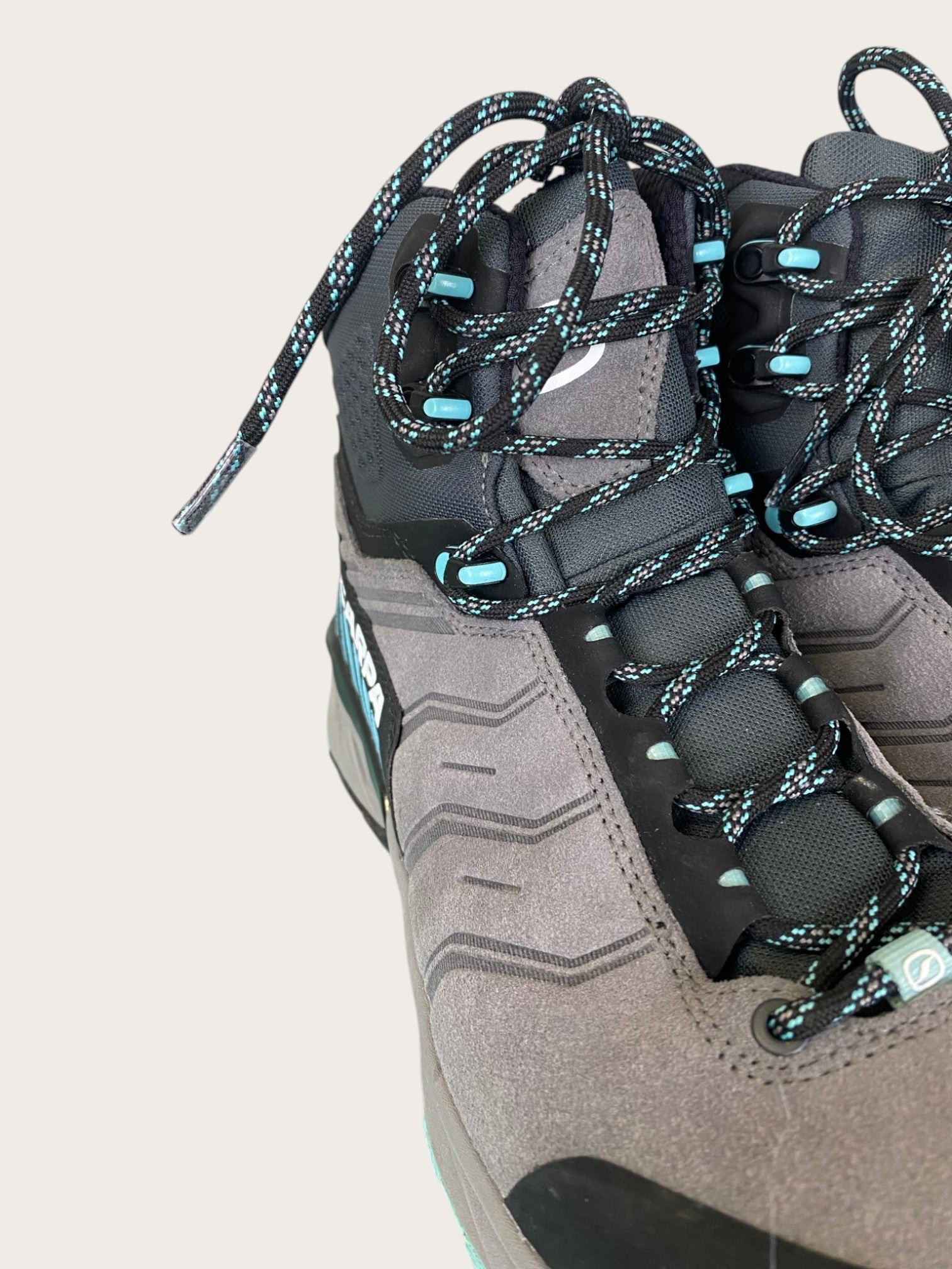 Scarpa Rush Trek GTX Wanderschuhe mid (41)
