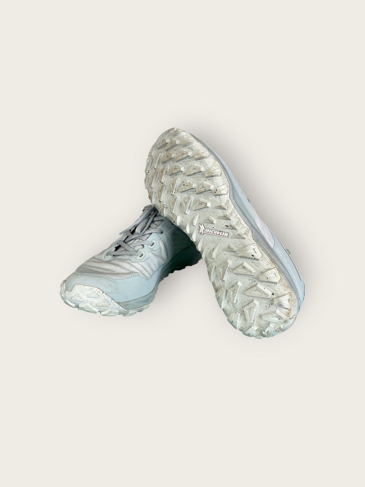 template-w-hiking-boots-39-5