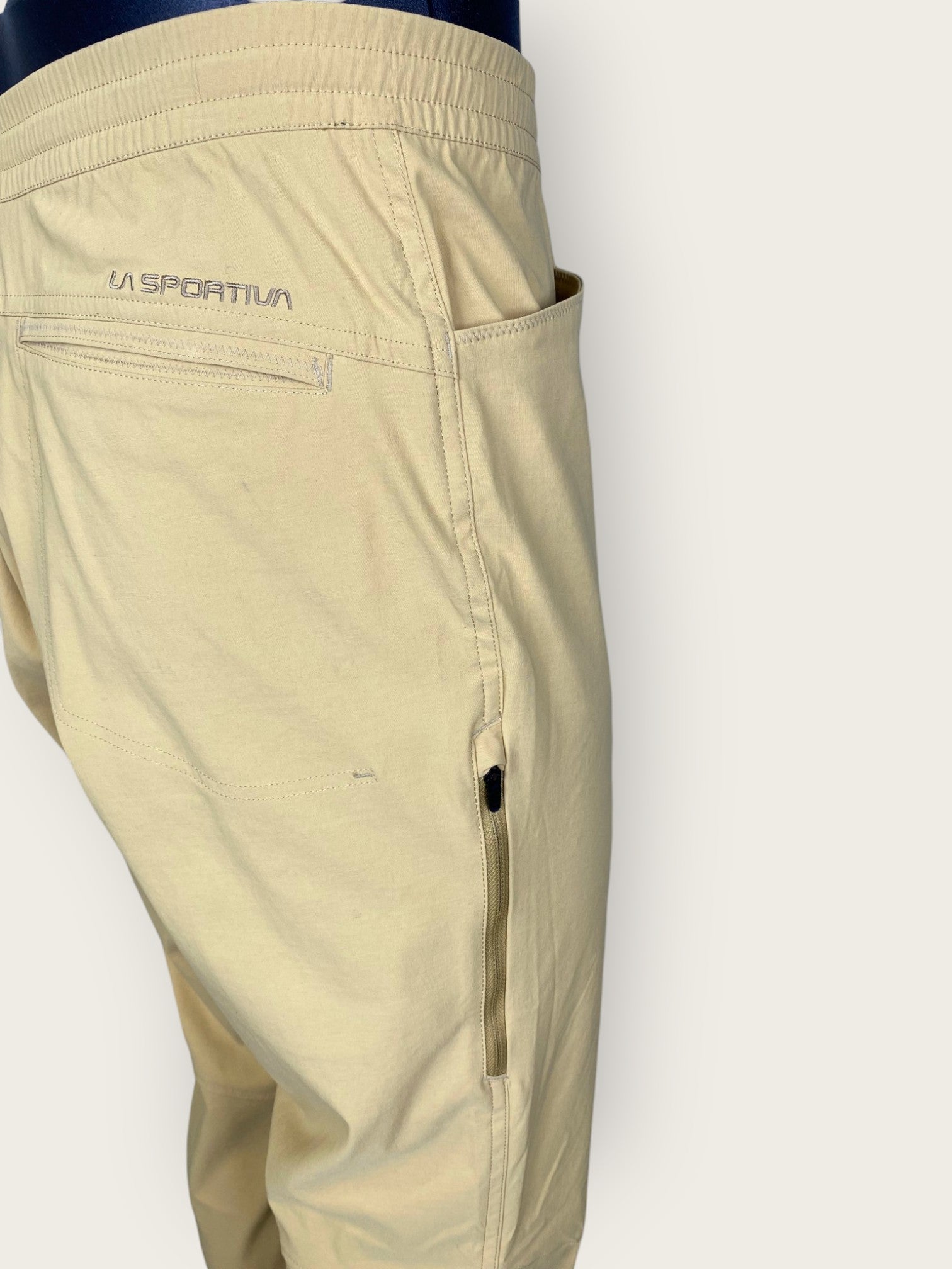 La Sportiva Kletterhose lang (M)
