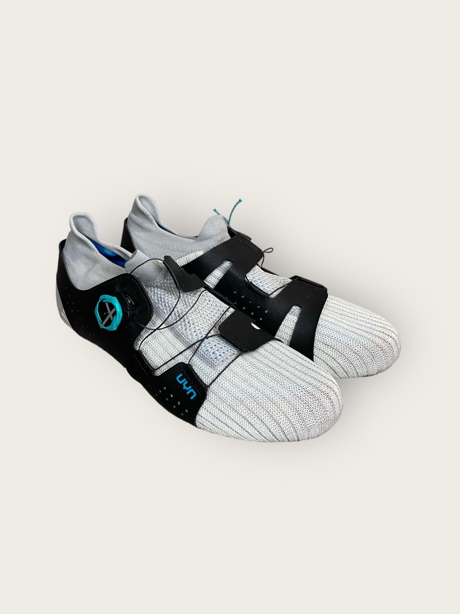 SOLA: UYN Radschuhe (43)