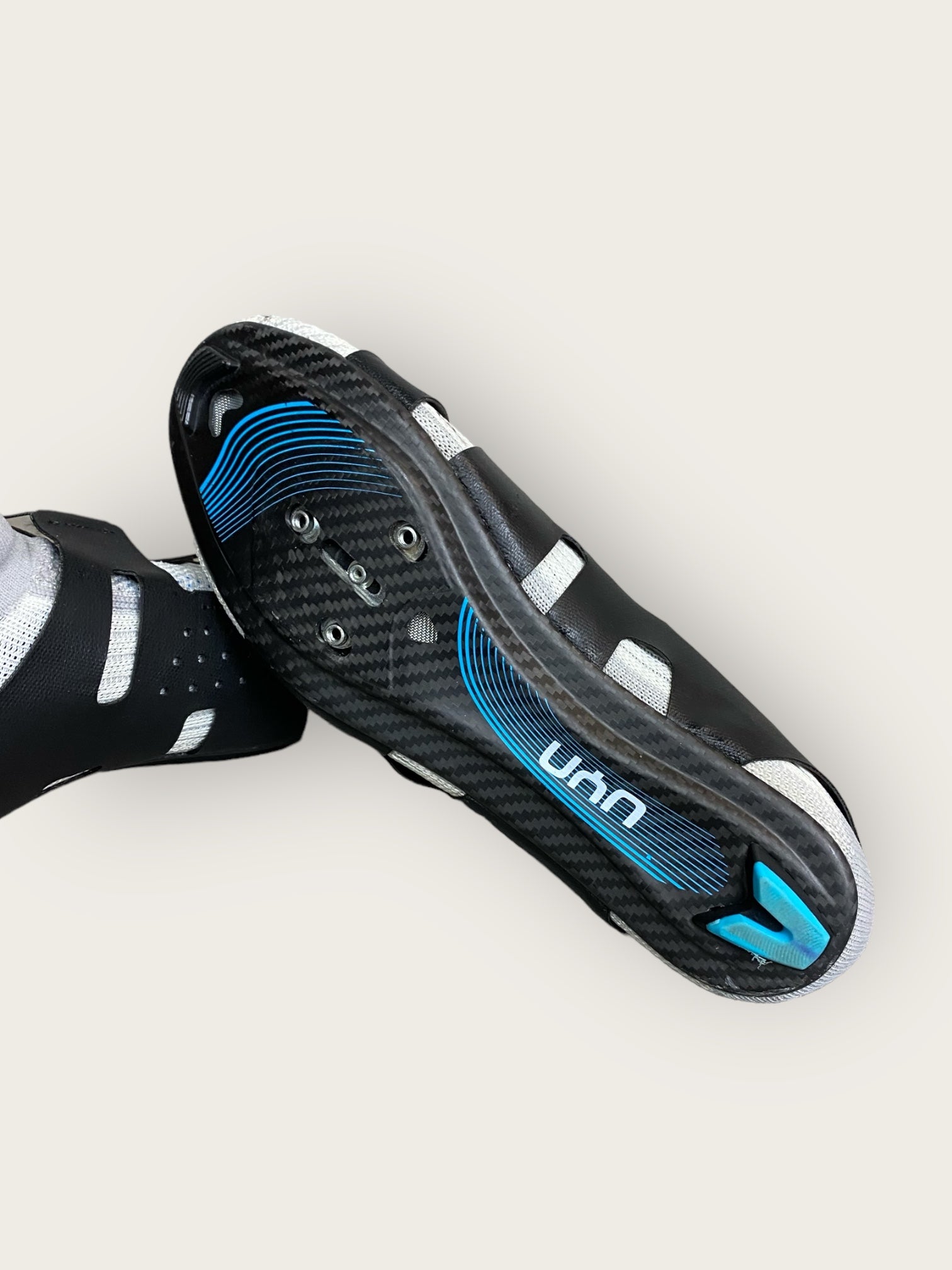 SOLA: UYN Radschuhe (43)