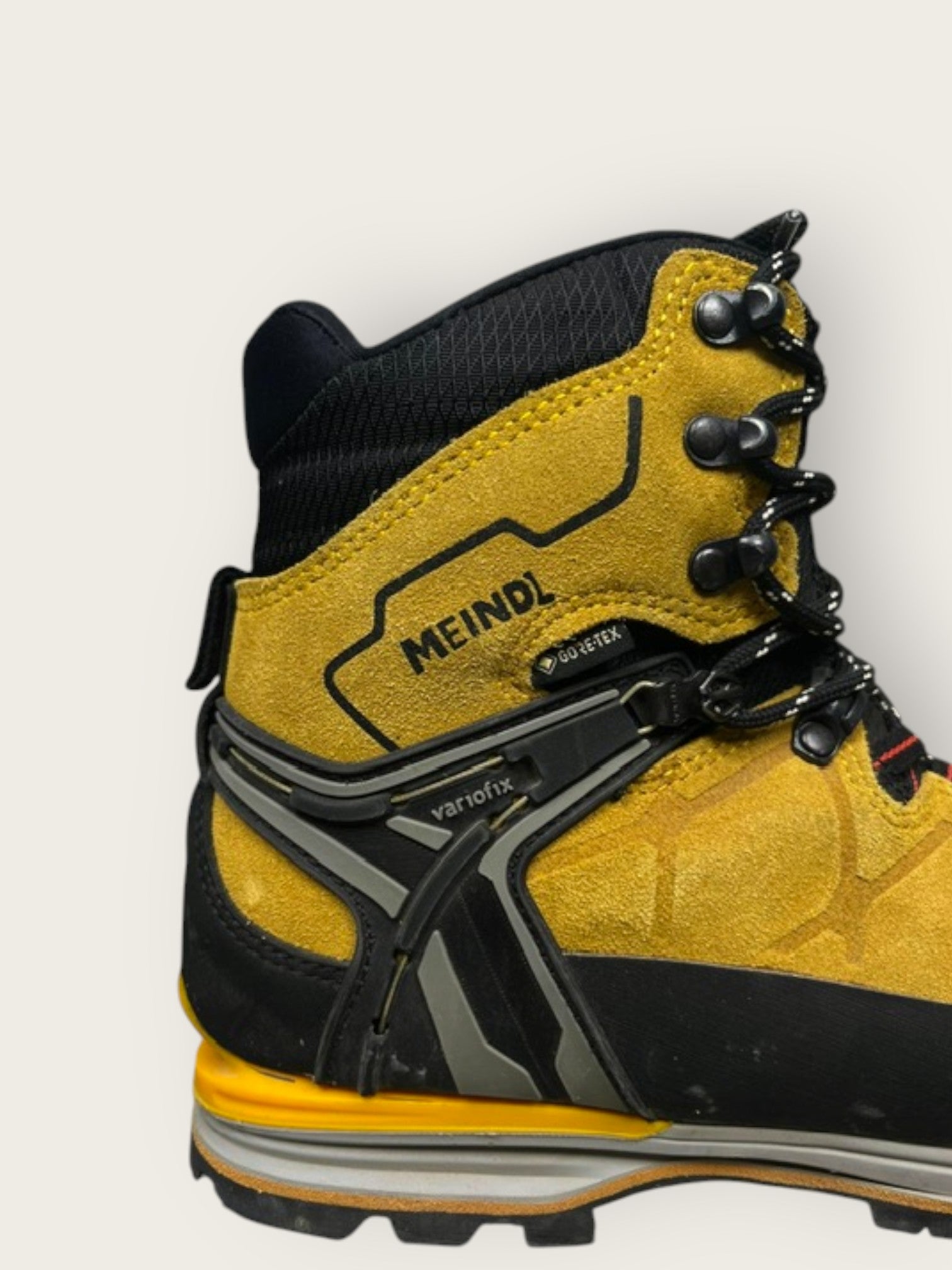 Meindl Bergschuhe (43)