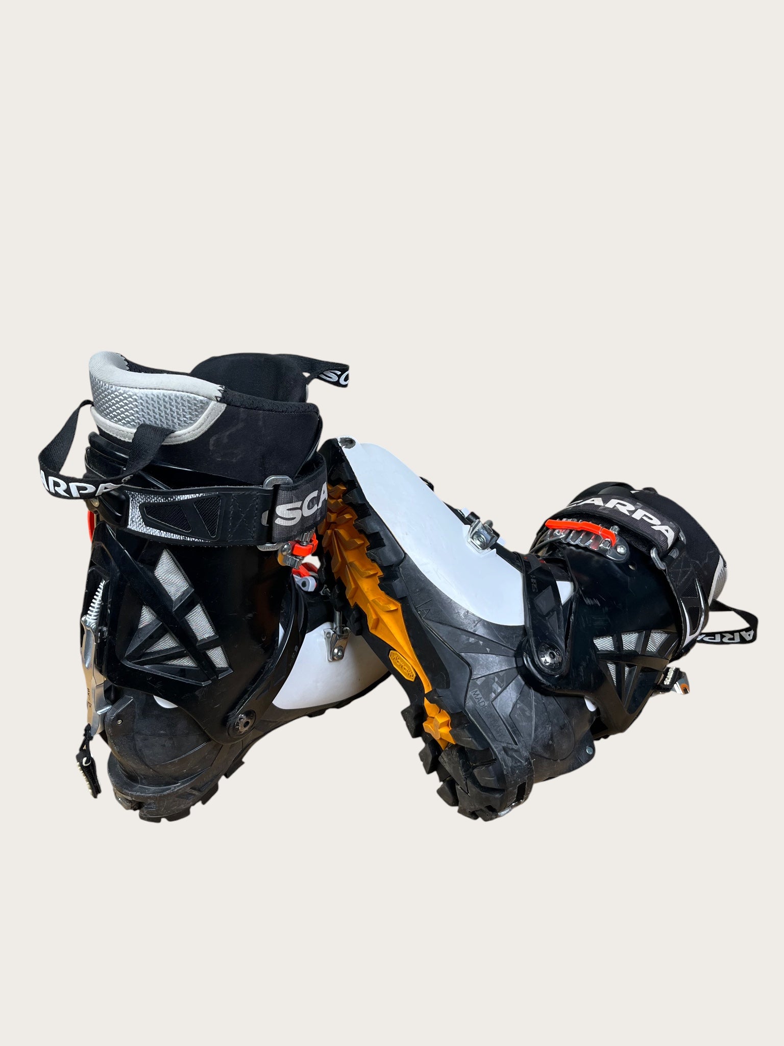 Scarpa Tourenskischuhe (22.5)