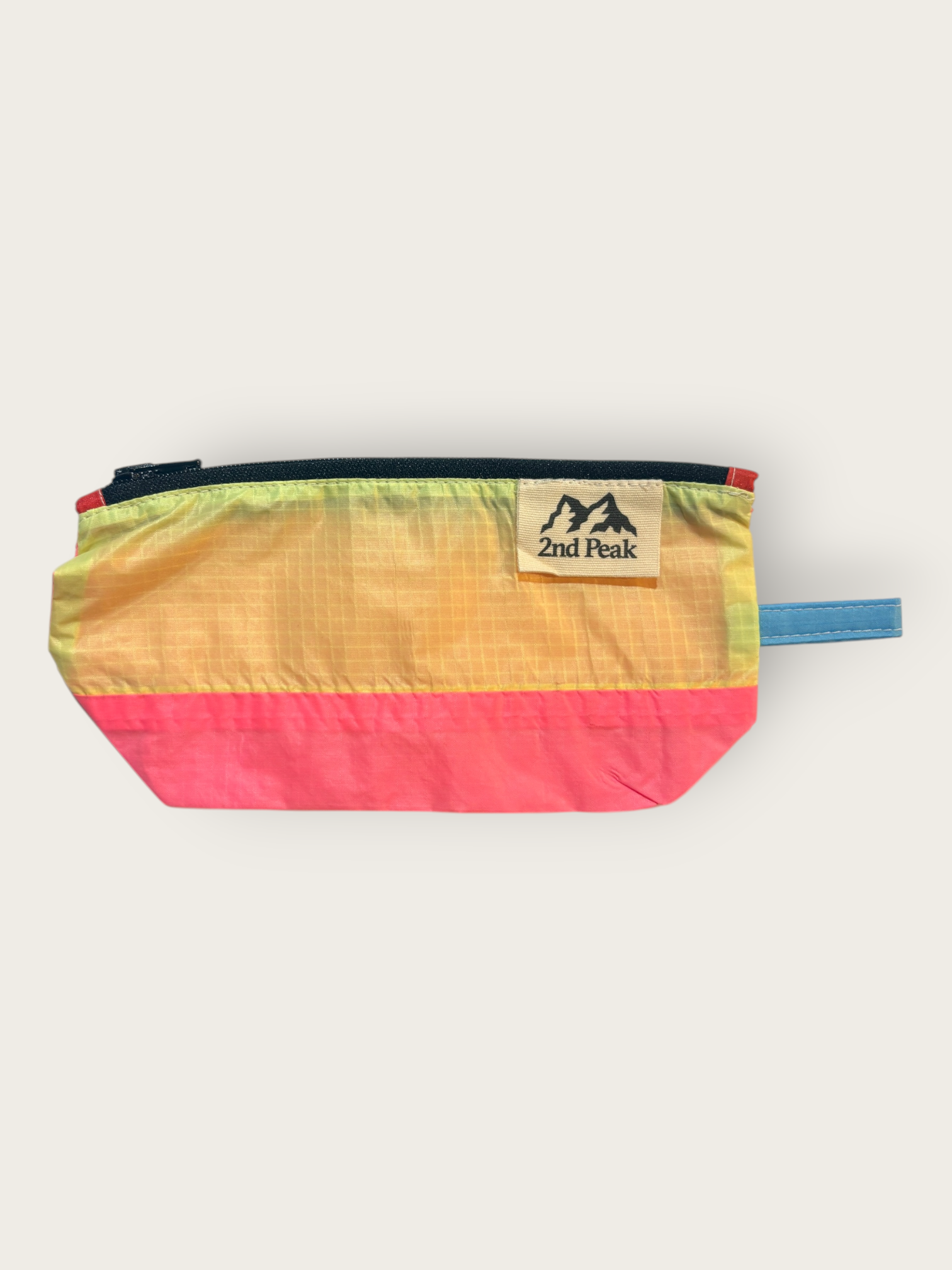 2nd Peak Necessaire klein