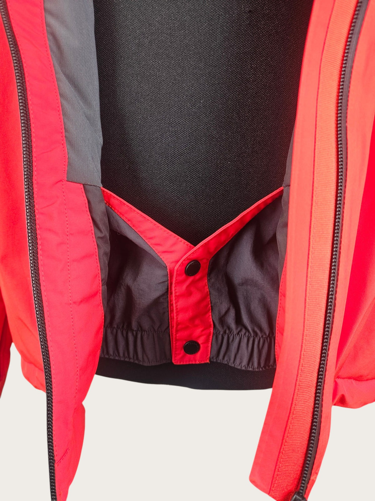 Peak Performance Maroon Insulated Skijacke (XL)