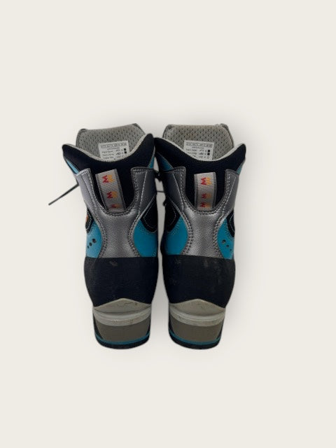 Garmont Bergschuhe (39)