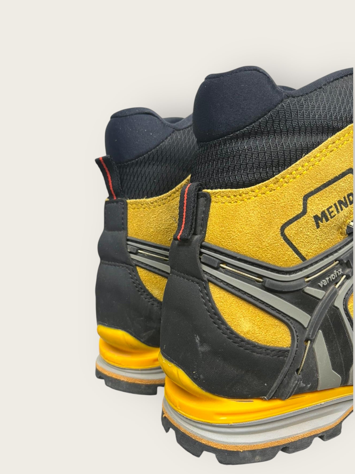 Meindl Bergschuhe (43)