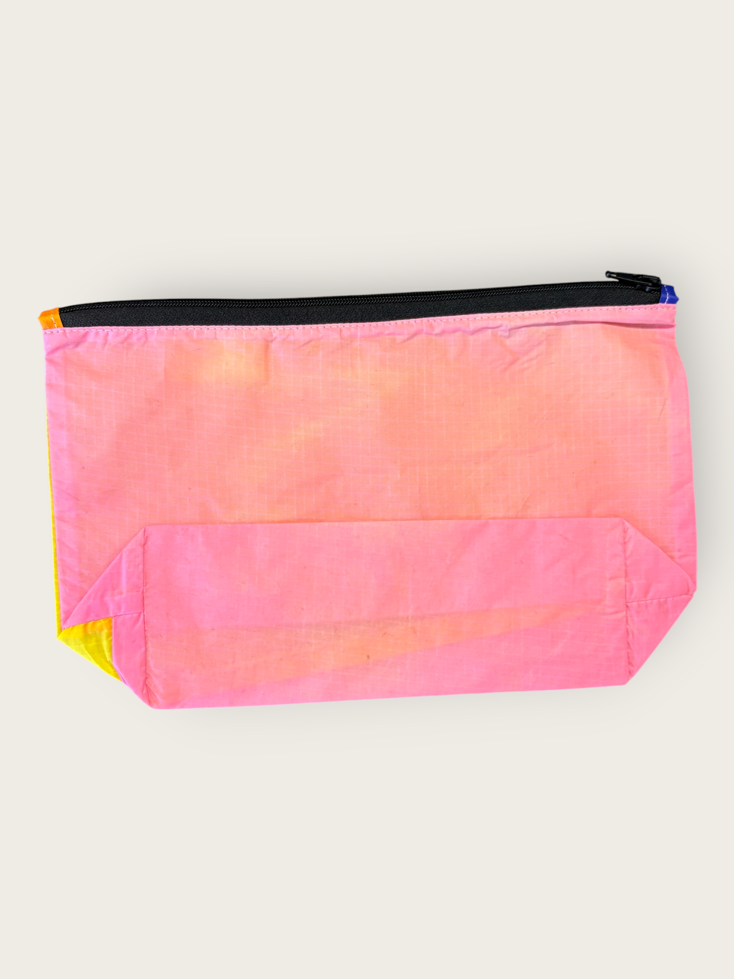 2nd Peak Necessaire "Lee"