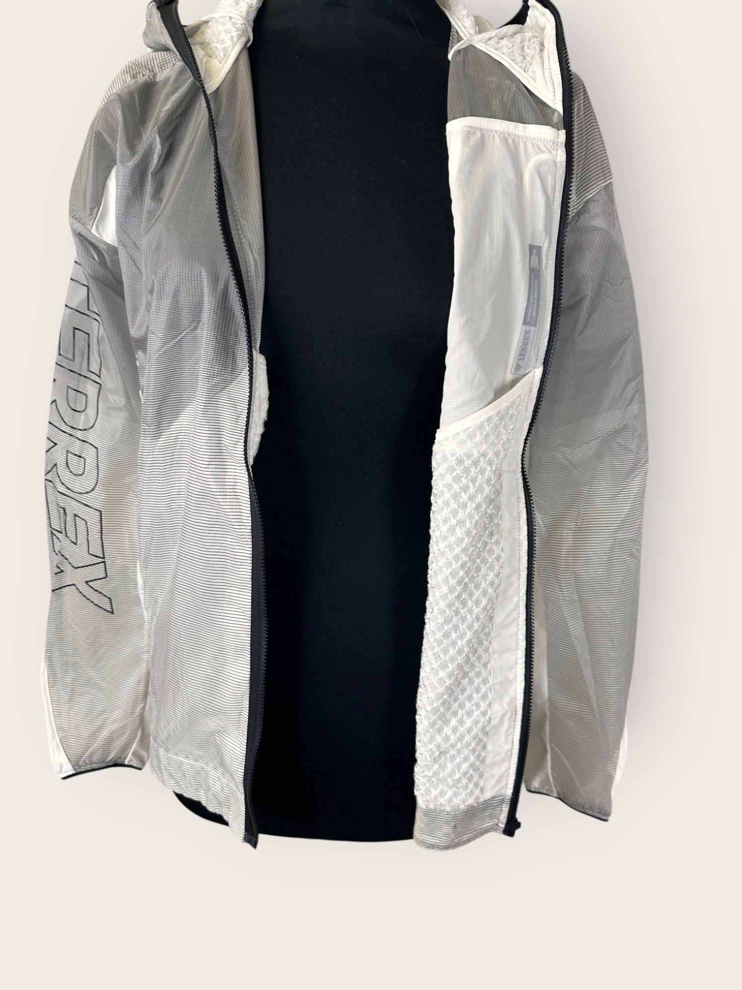 Adidas Terrex Agravity Windbreaker (XS)