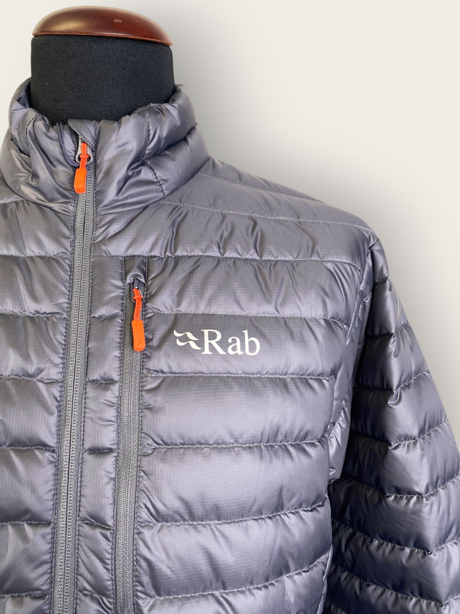 Rab Daunenjacke (L)
