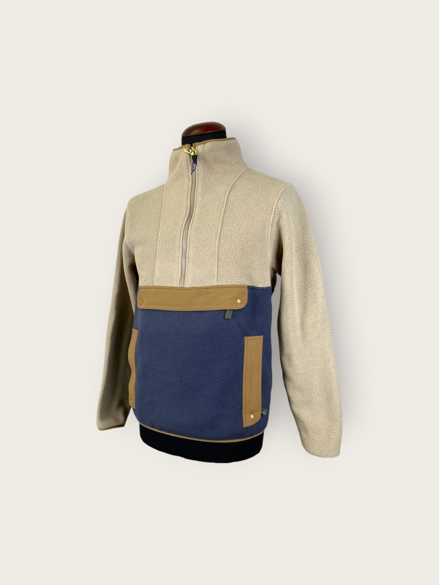 Patagonia Half-Zip Pullover (M)