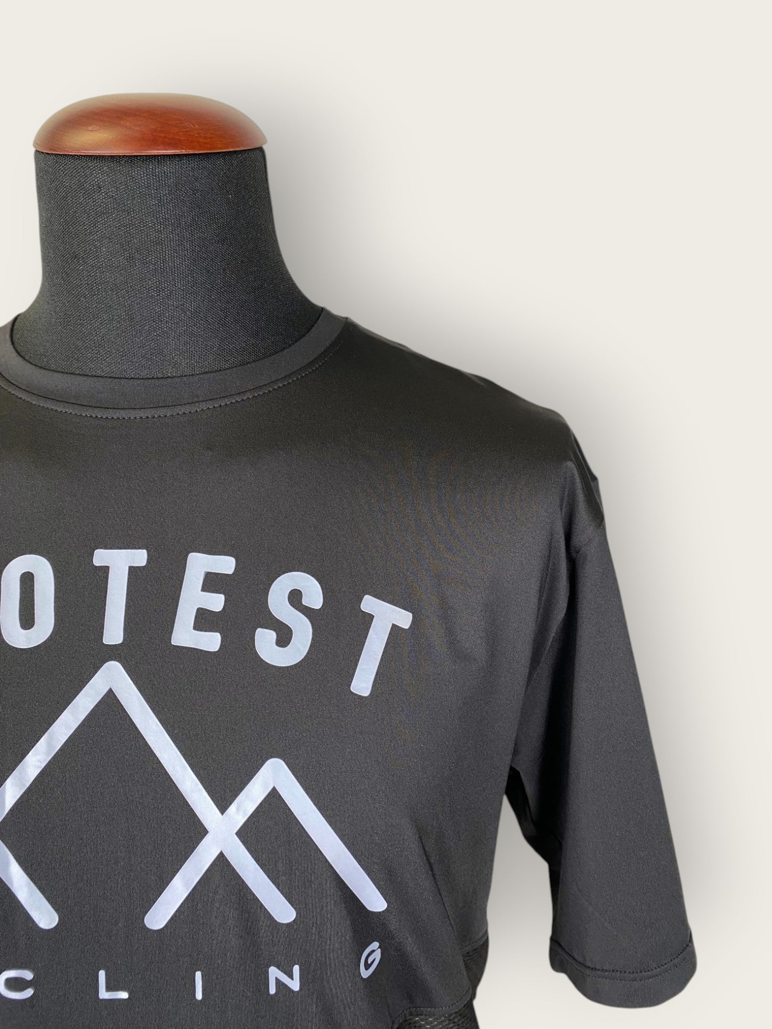 Protest Bikeshirt (L)